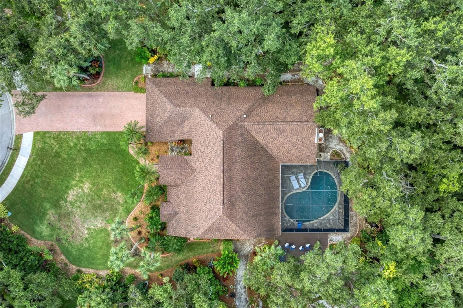 8704 MISTY CREEK DR