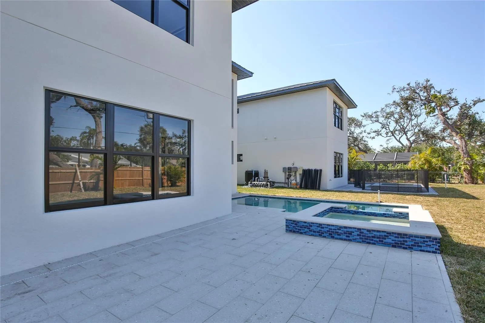 2345 OAK TER