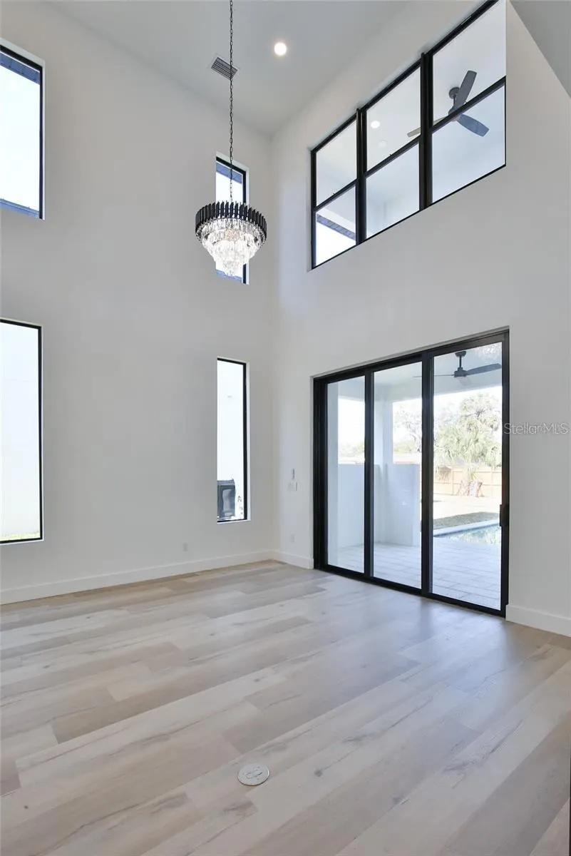 2345 OAK TER