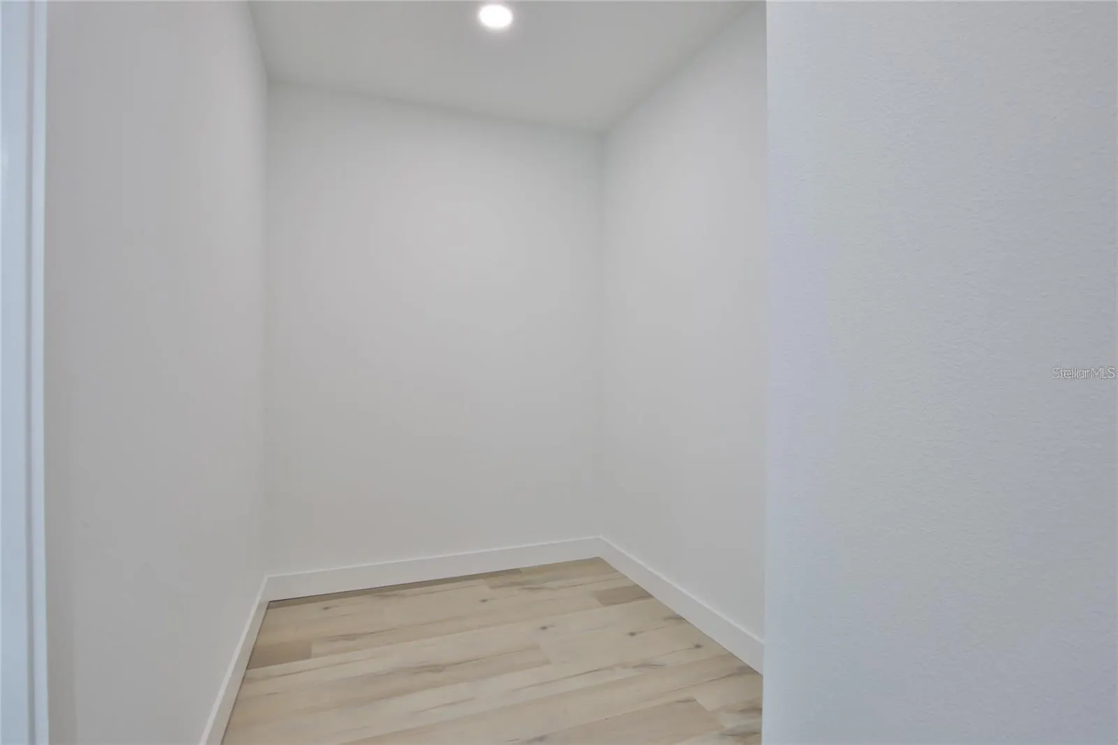 2345 OAK TER