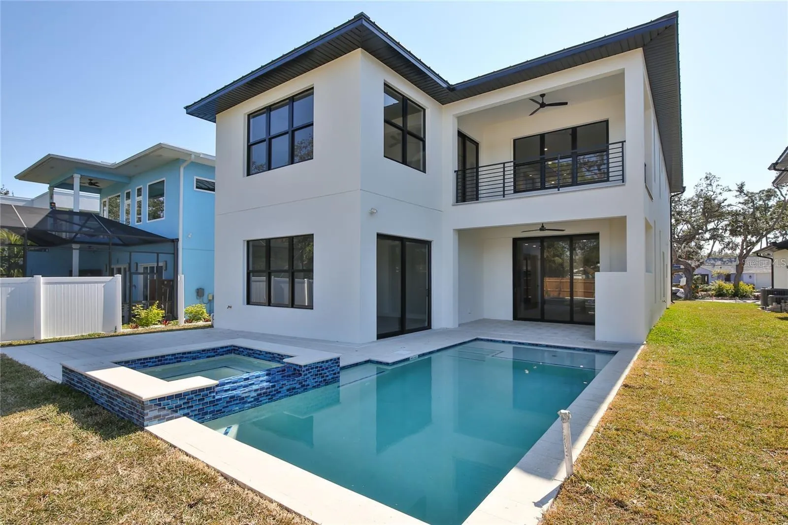 2345 OAK TER