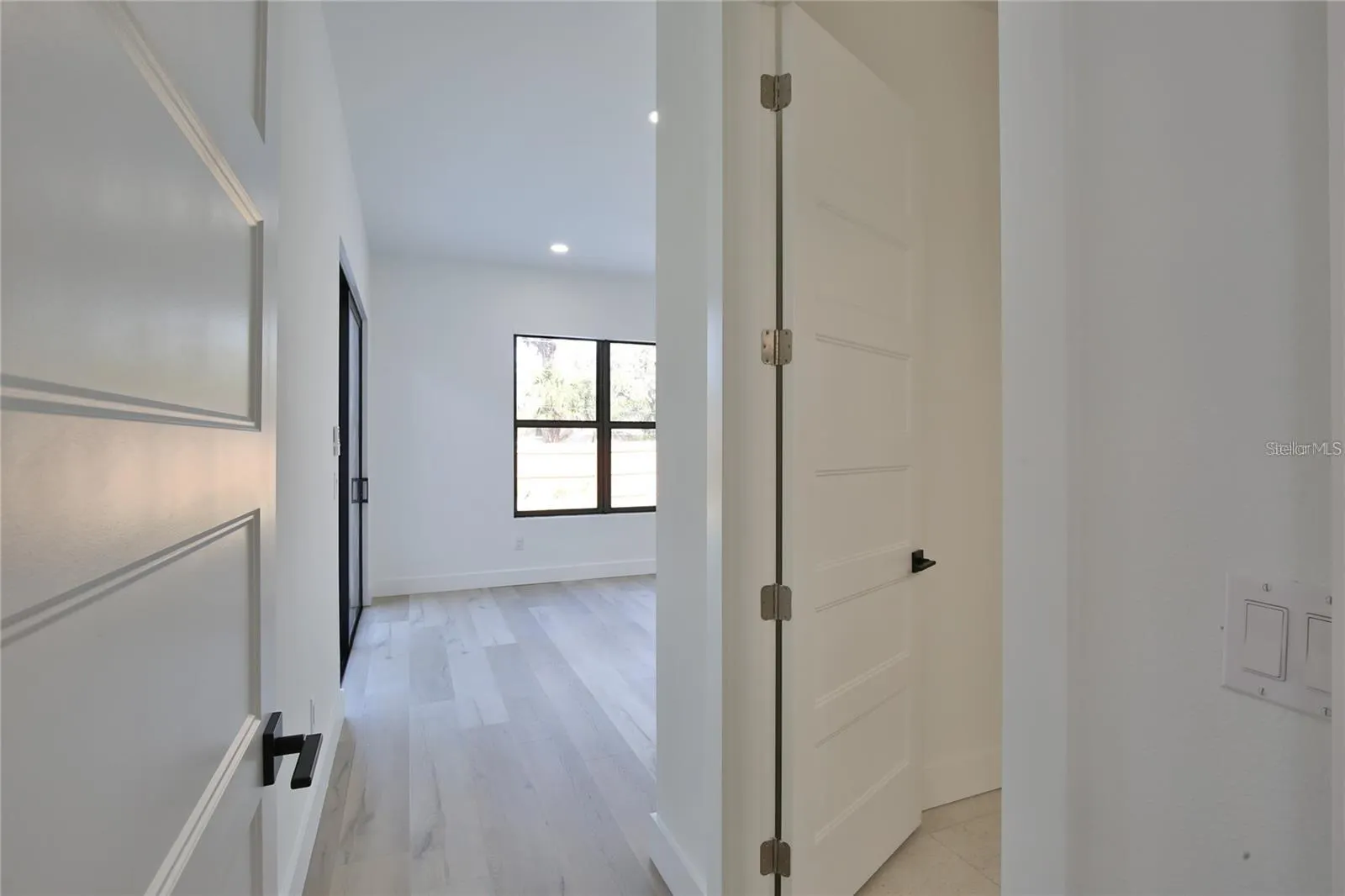 2345 OAK TER