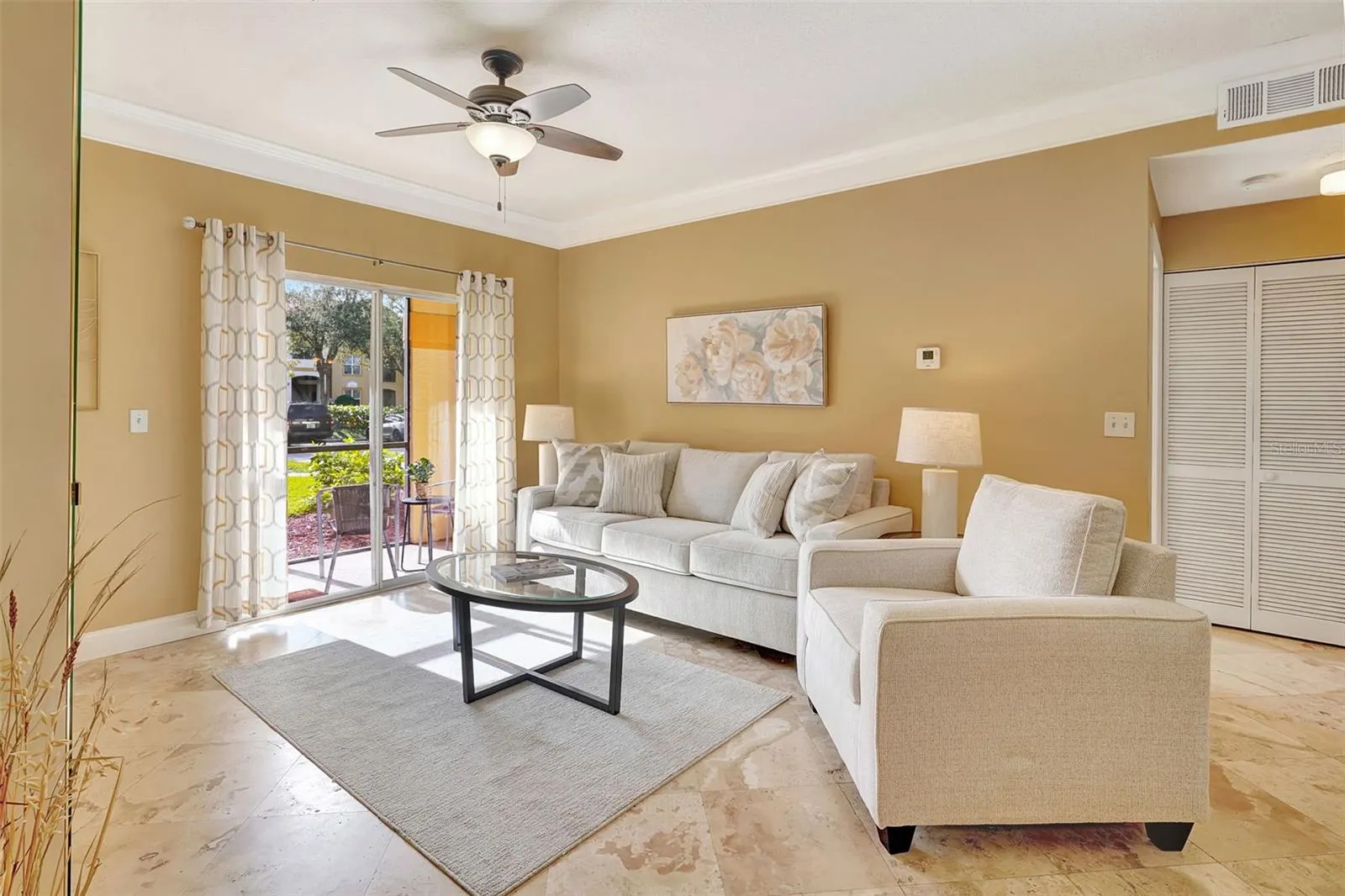 11510 VILLA GRAND #407, #407