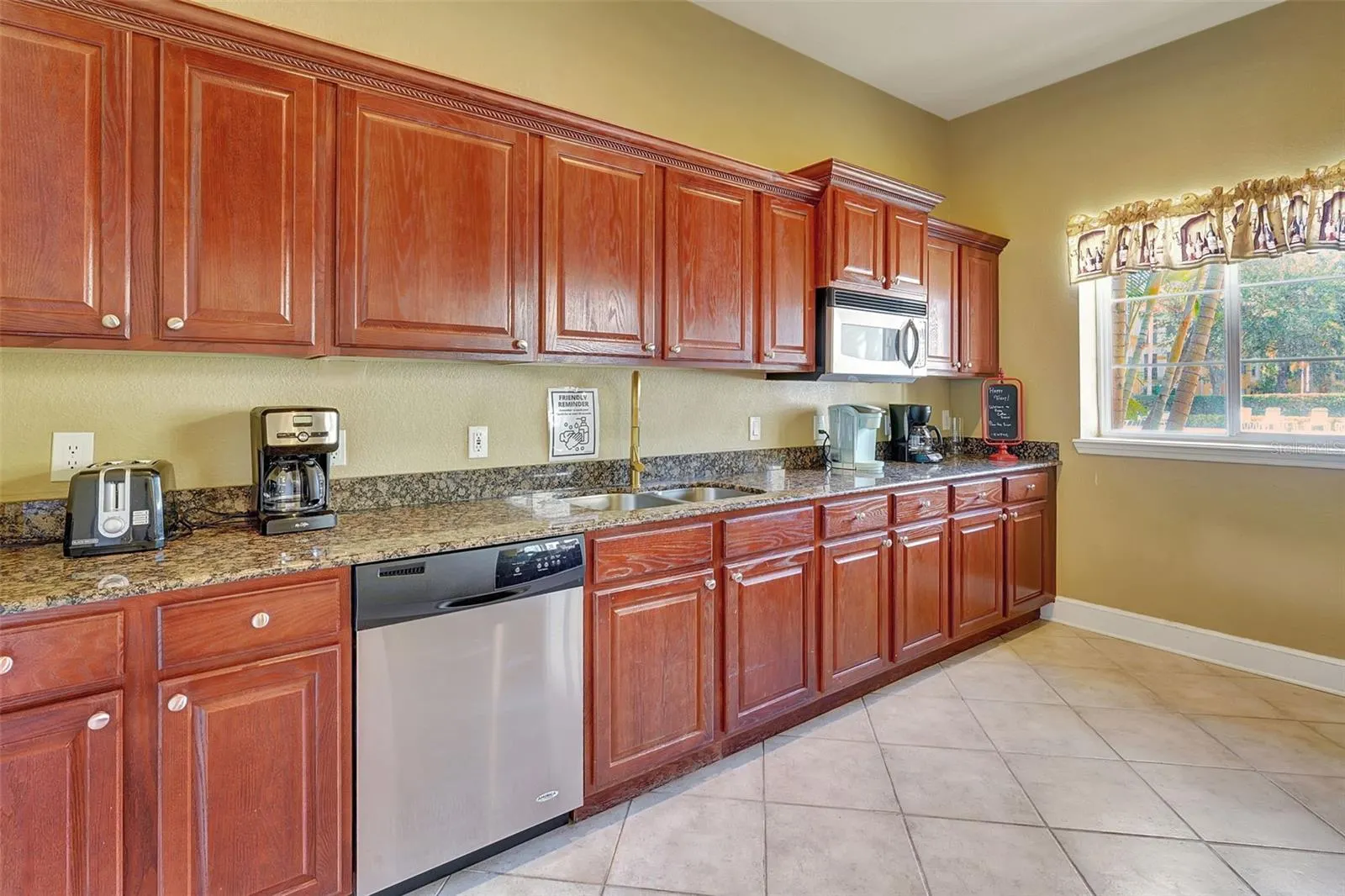 11510 VILLA GRAND #407, #407