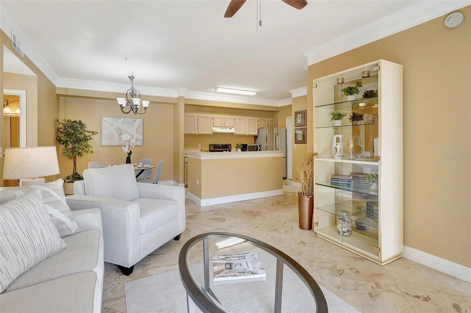 11510 VILLA GRAND #407, #407