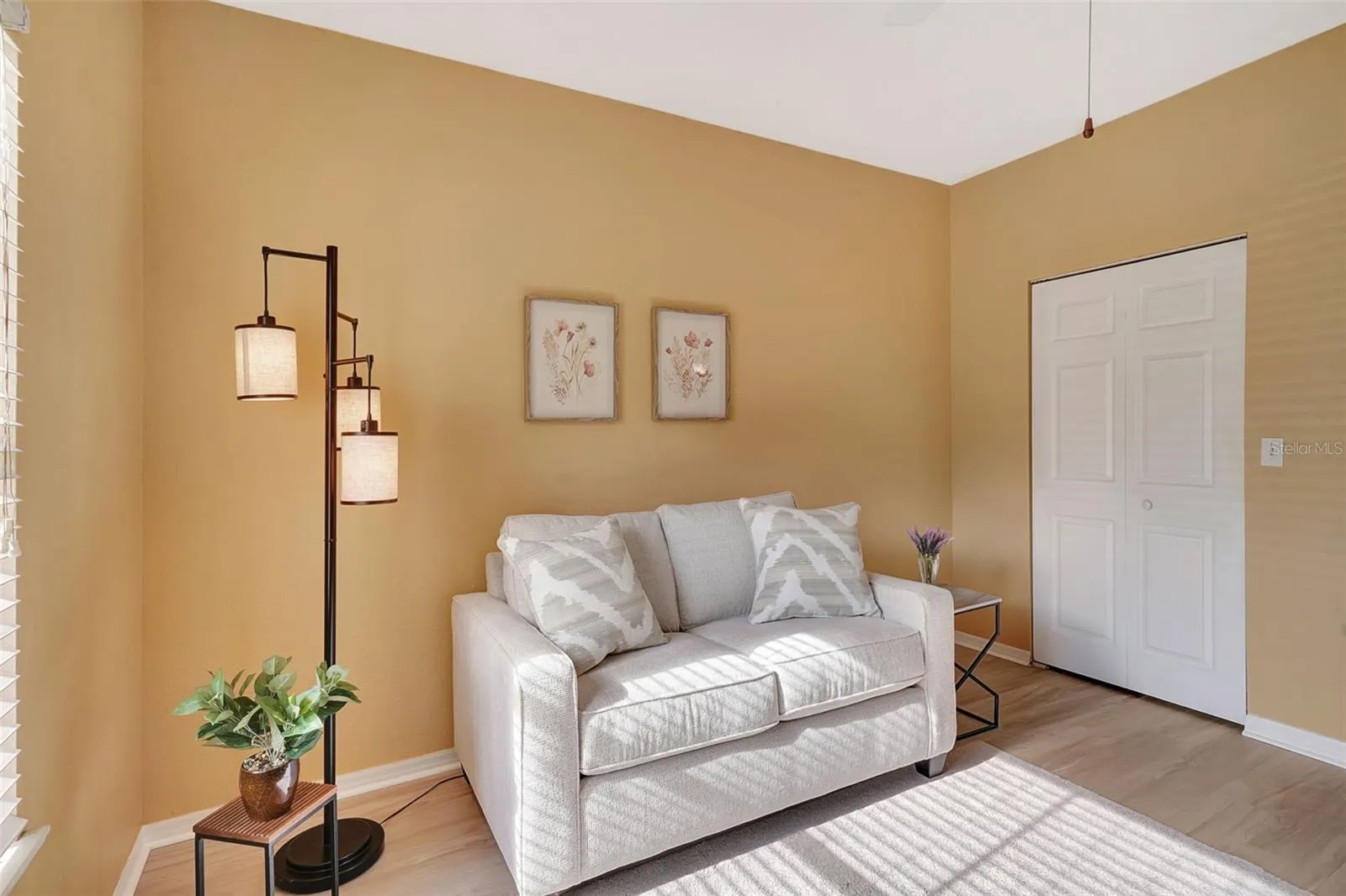 11510 VILLA GRAND #407, #407