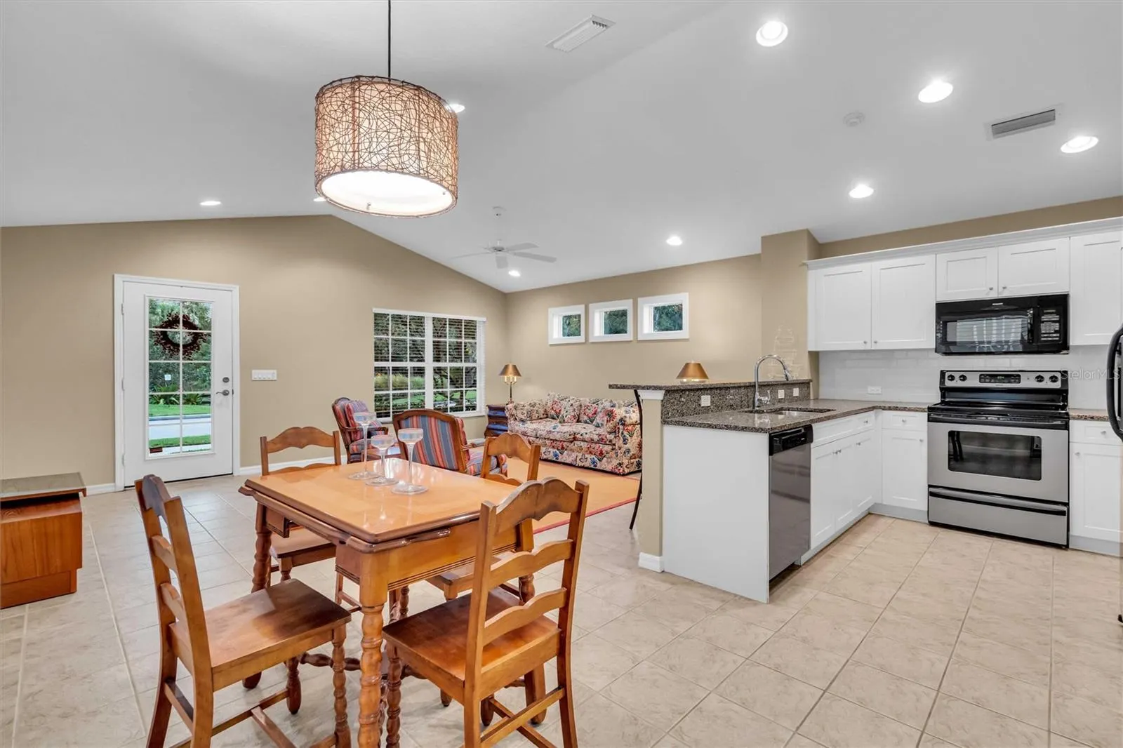 4912 FOREST CREEK TRL