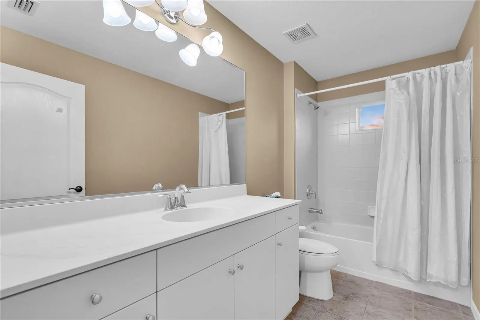 4912 FOREST CREEK TRL