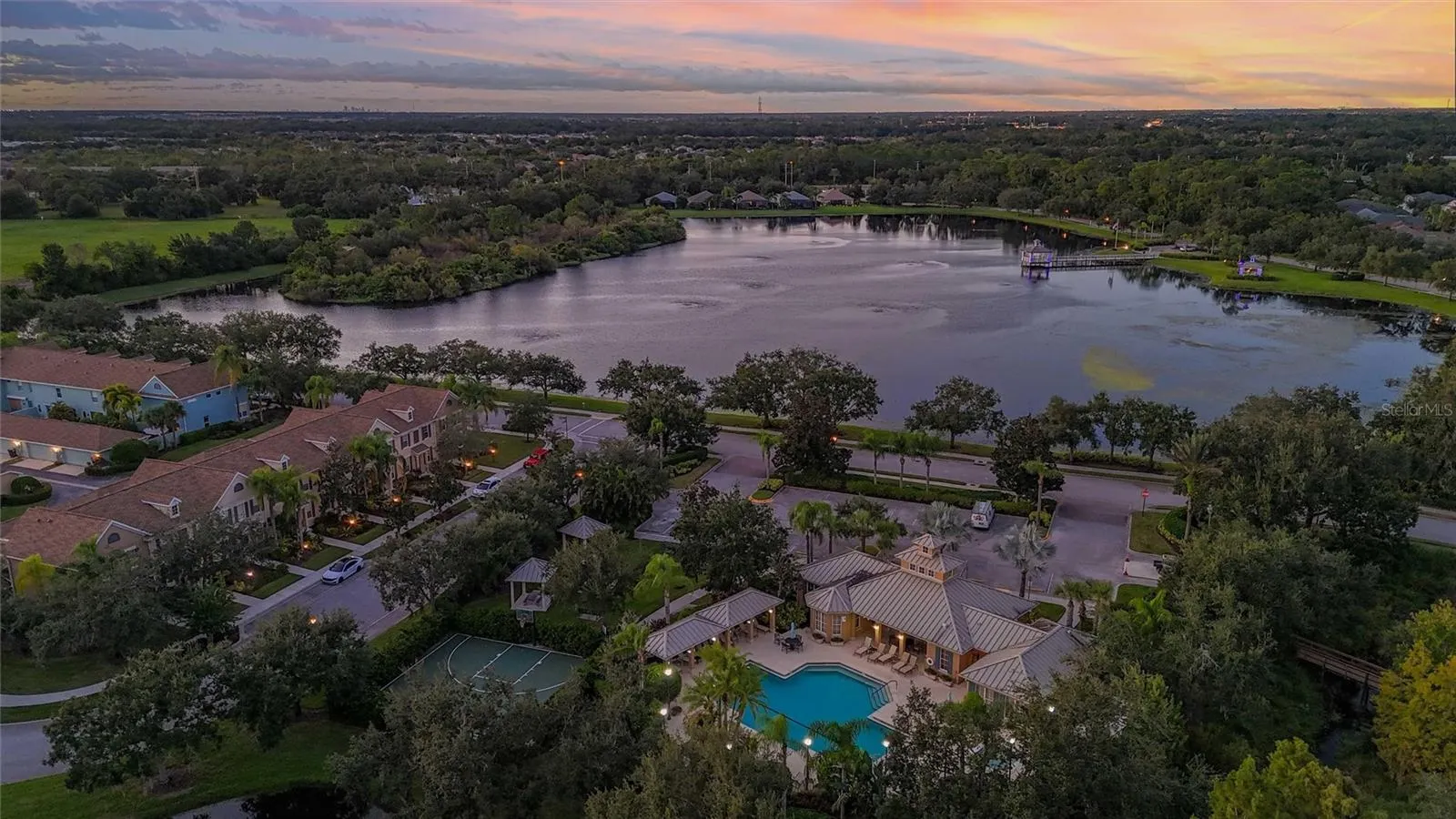4912 FOREST CREEK TRL