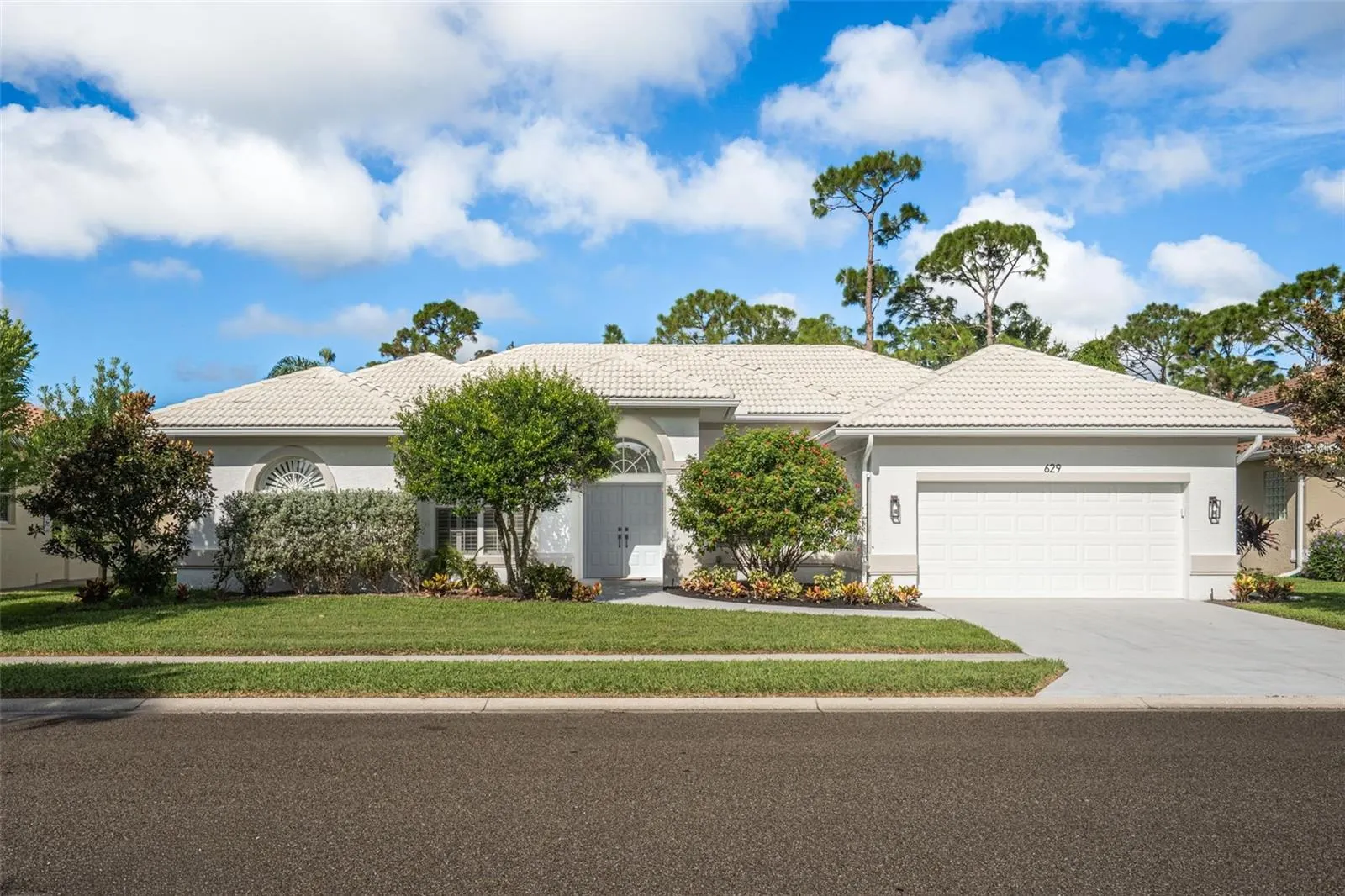 629 SAWGRASS BRIDGE RD
