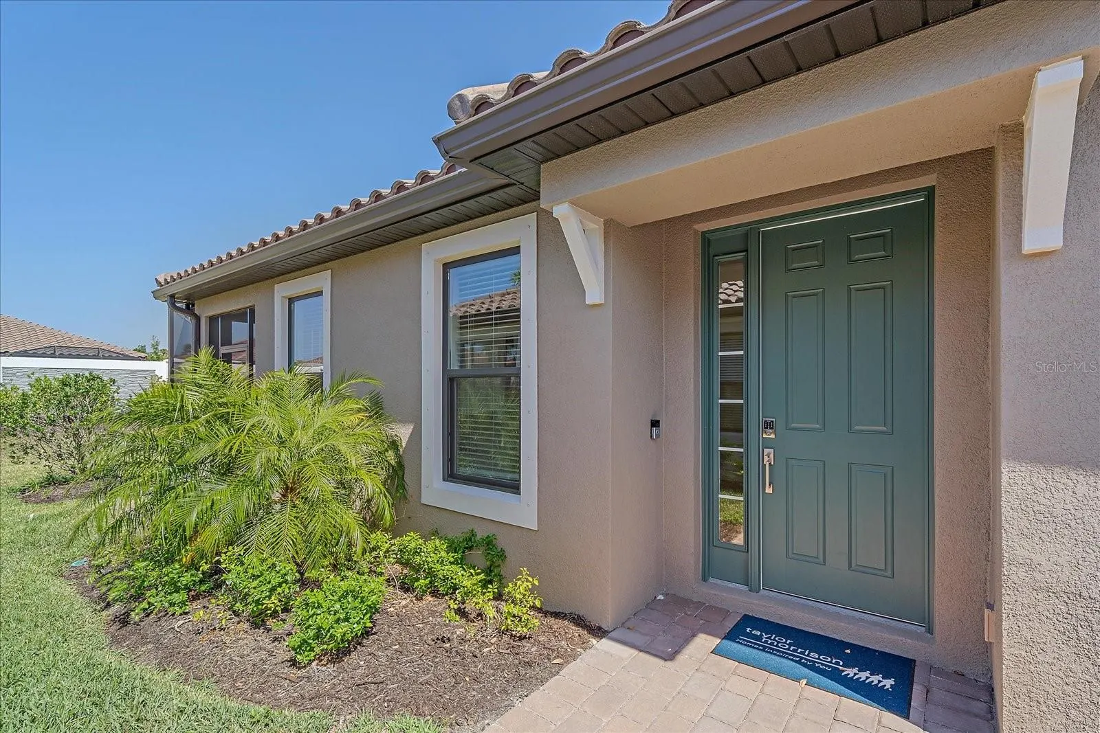 6120 PLATEAU CT