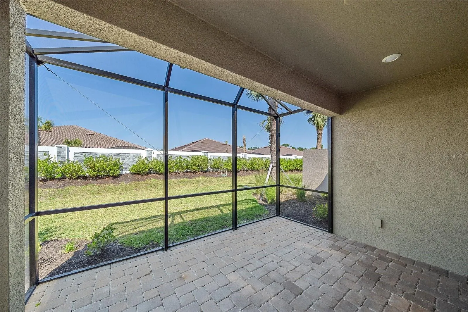 6120 PLATEAU CT