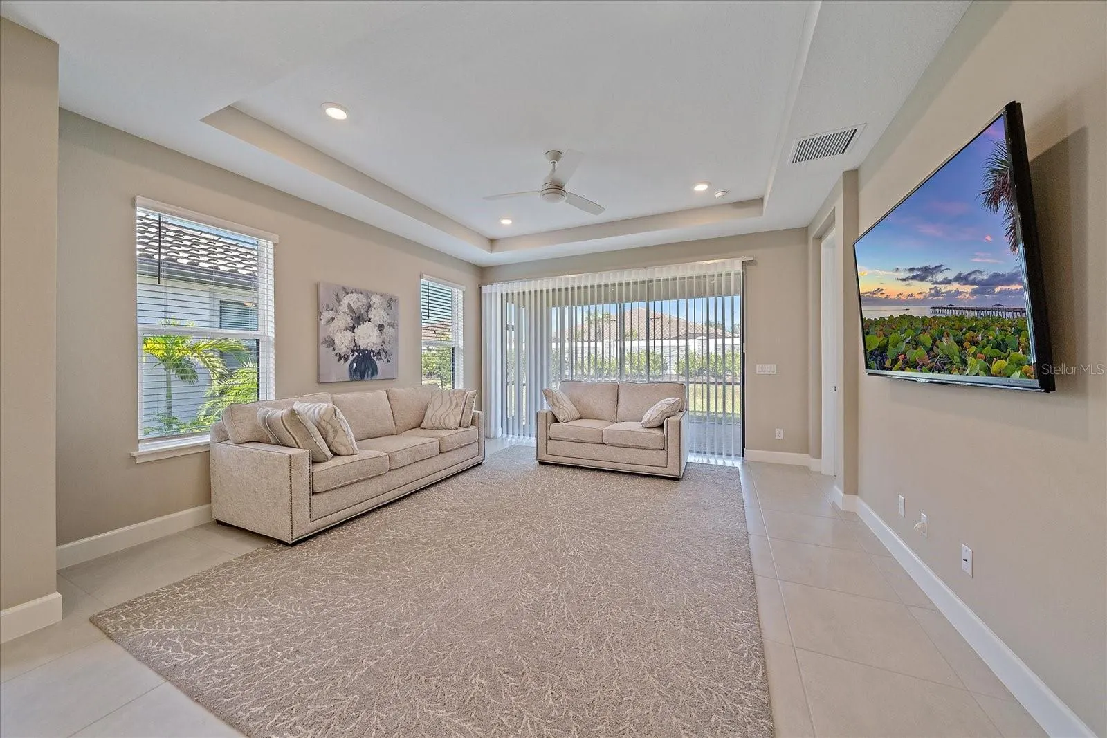 6120 PLATEAU CT
