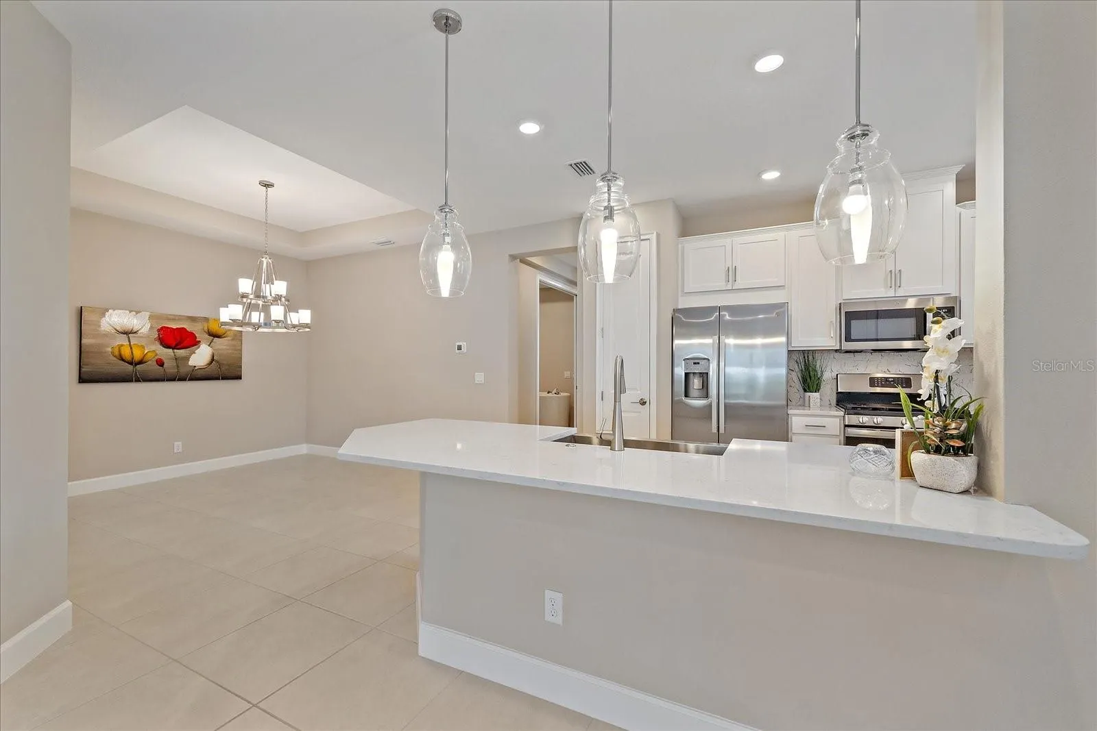 6120 PLATEAU CT