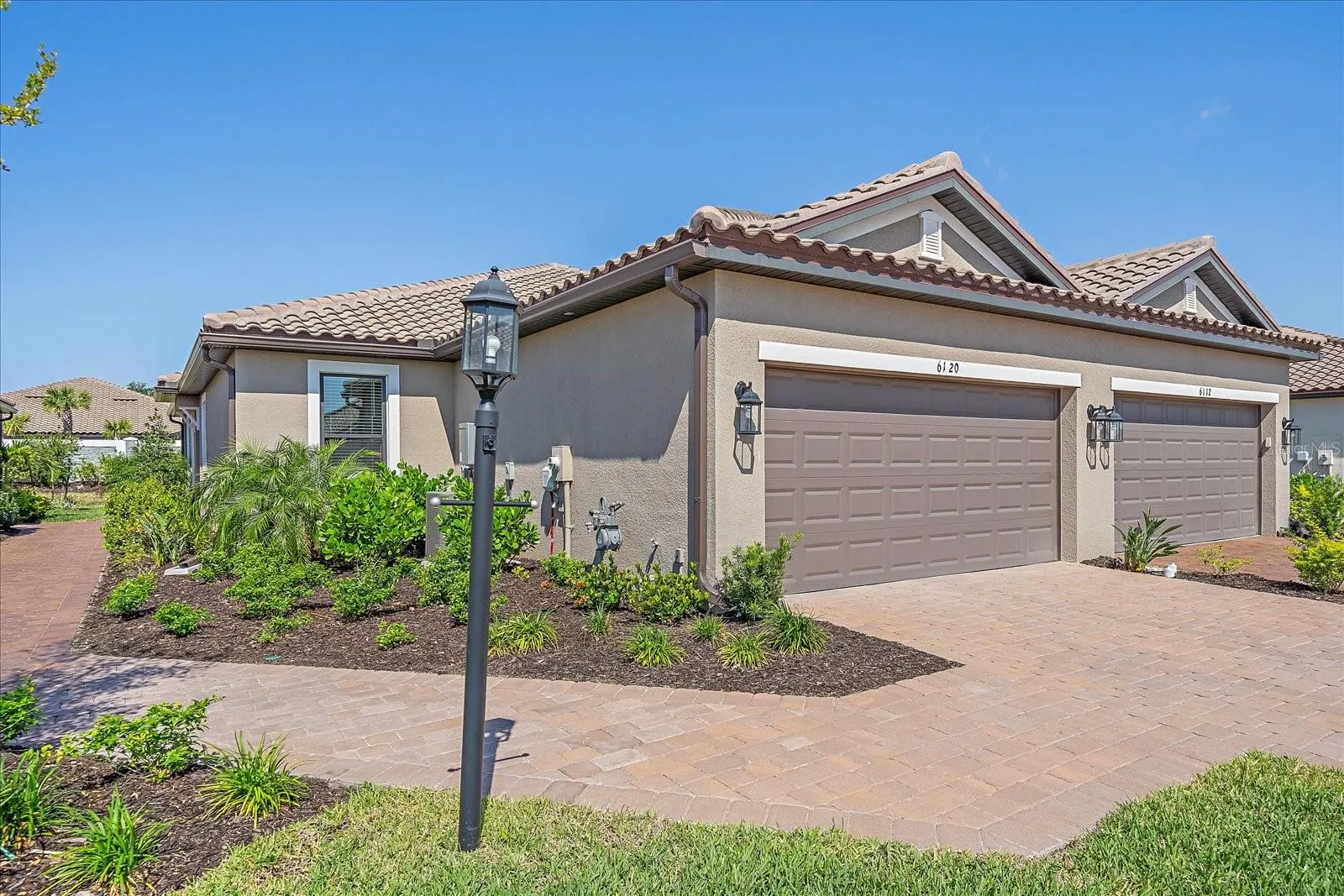 6120 PLATEAU CT