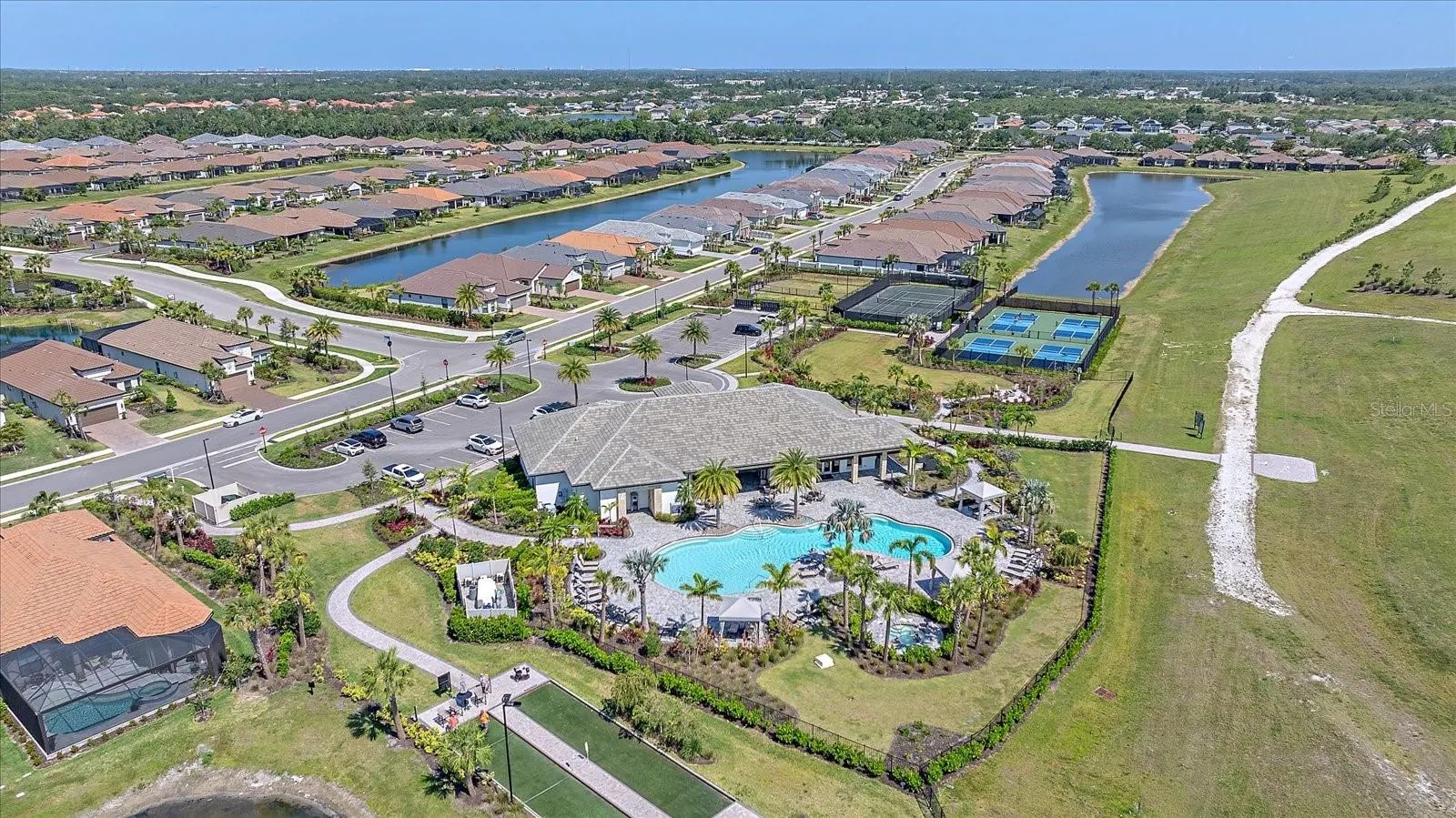 6120 PLATEAU CT