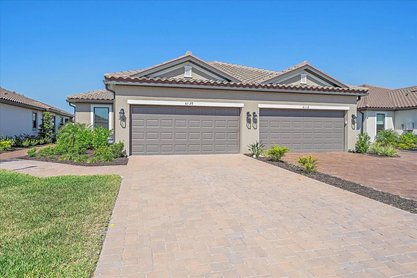 6120 PLATEAU CT