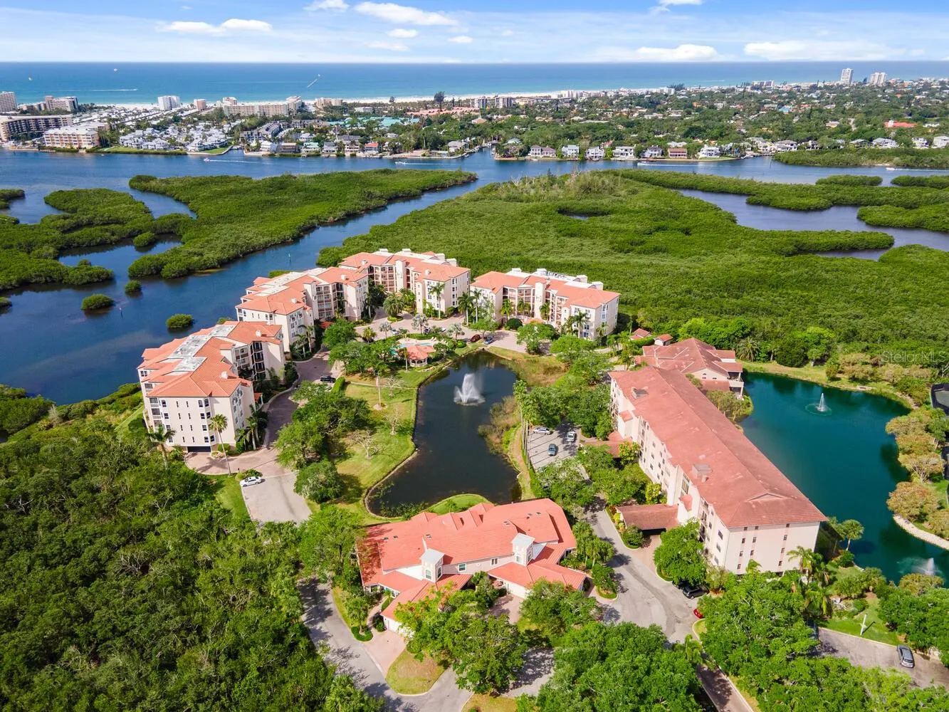 5400 EAGLES POINT CIR #405, #405