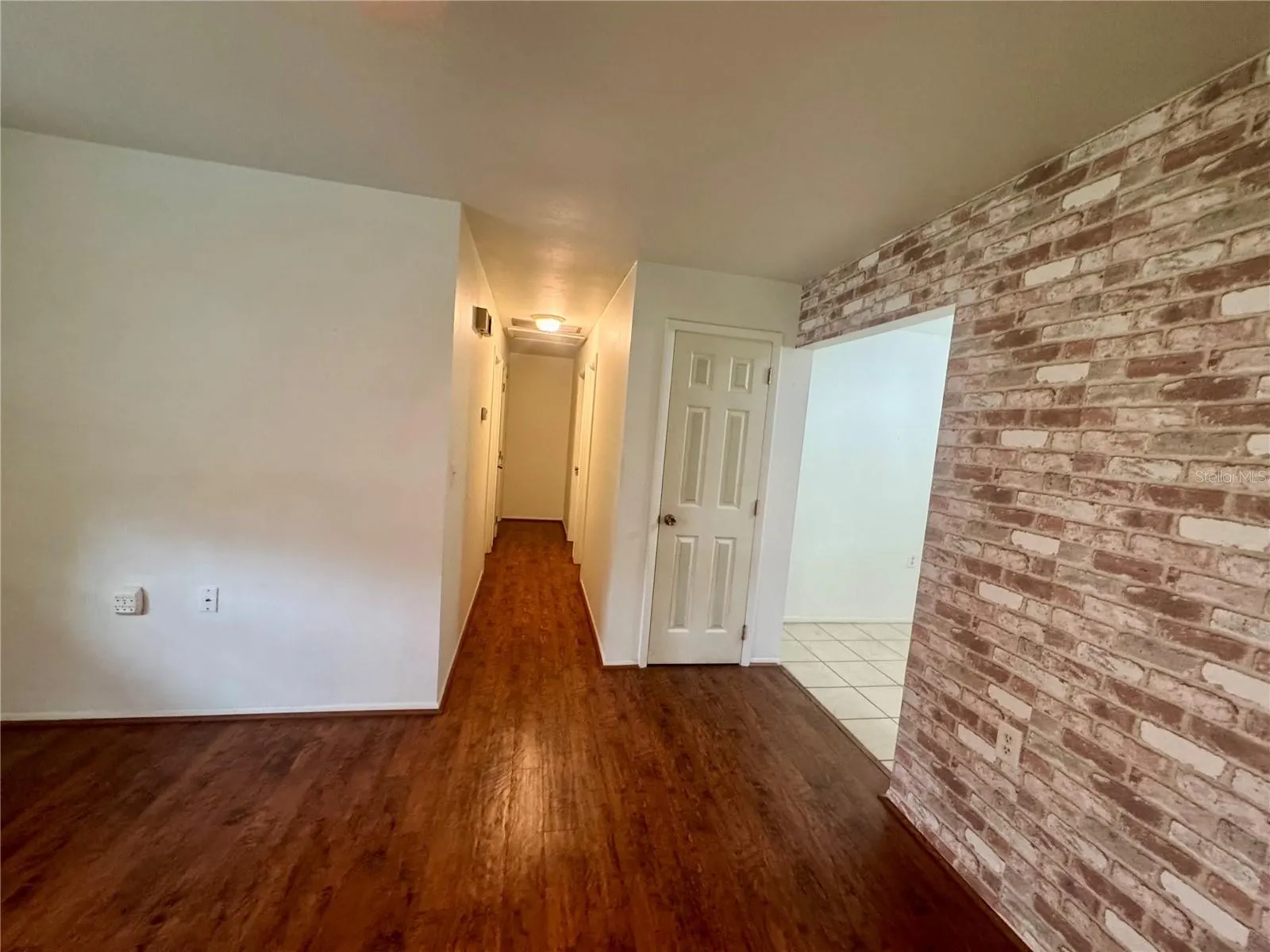418 N 16TH AVE