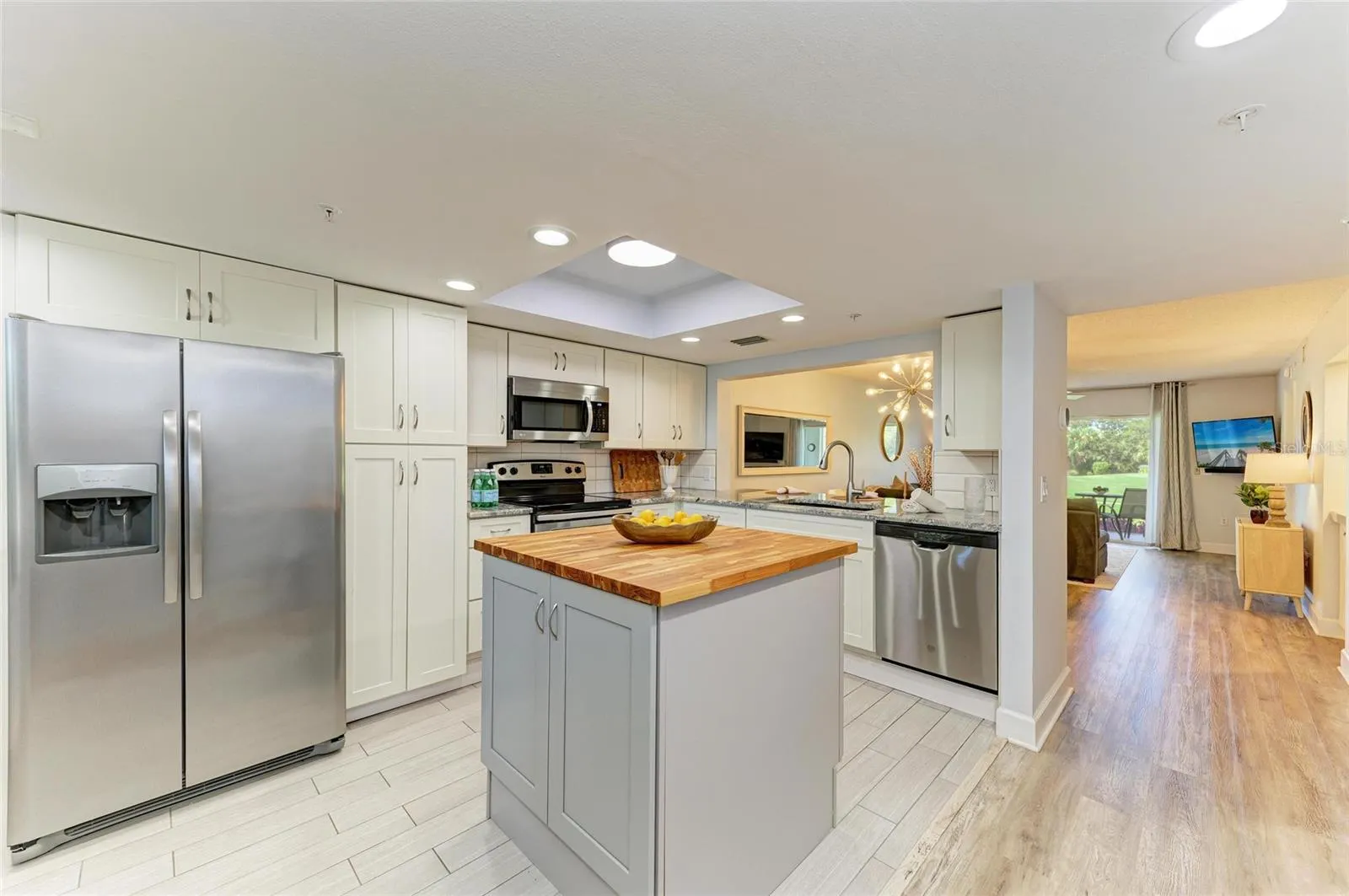 9320 CLUBSIDE CIR #2104, #2104