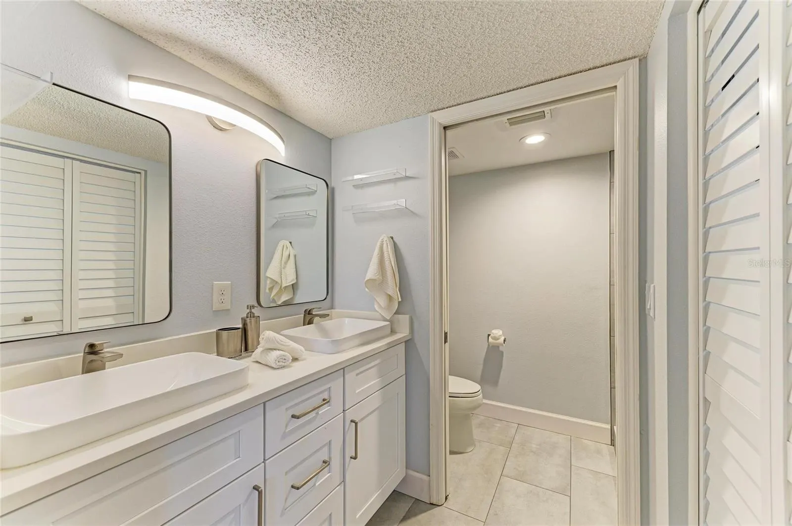 9320 CLUBSIDE CIR #2104, #2104