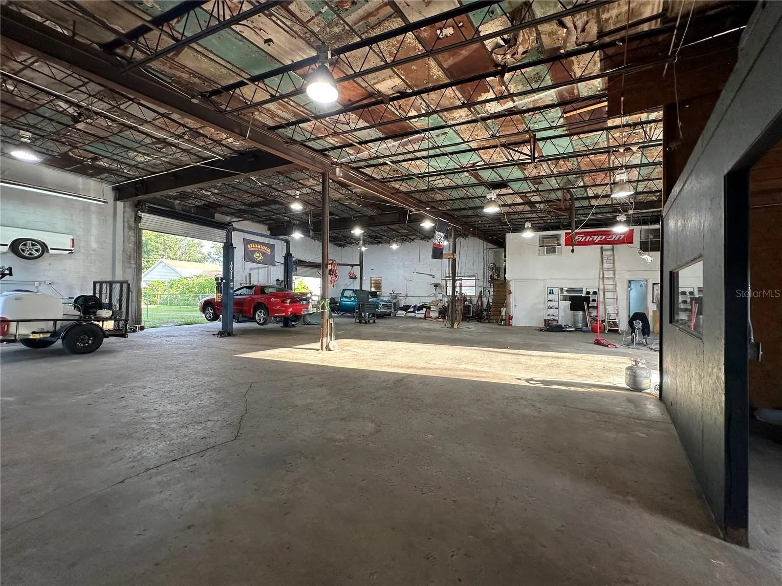 212 N FLORIDA AVE