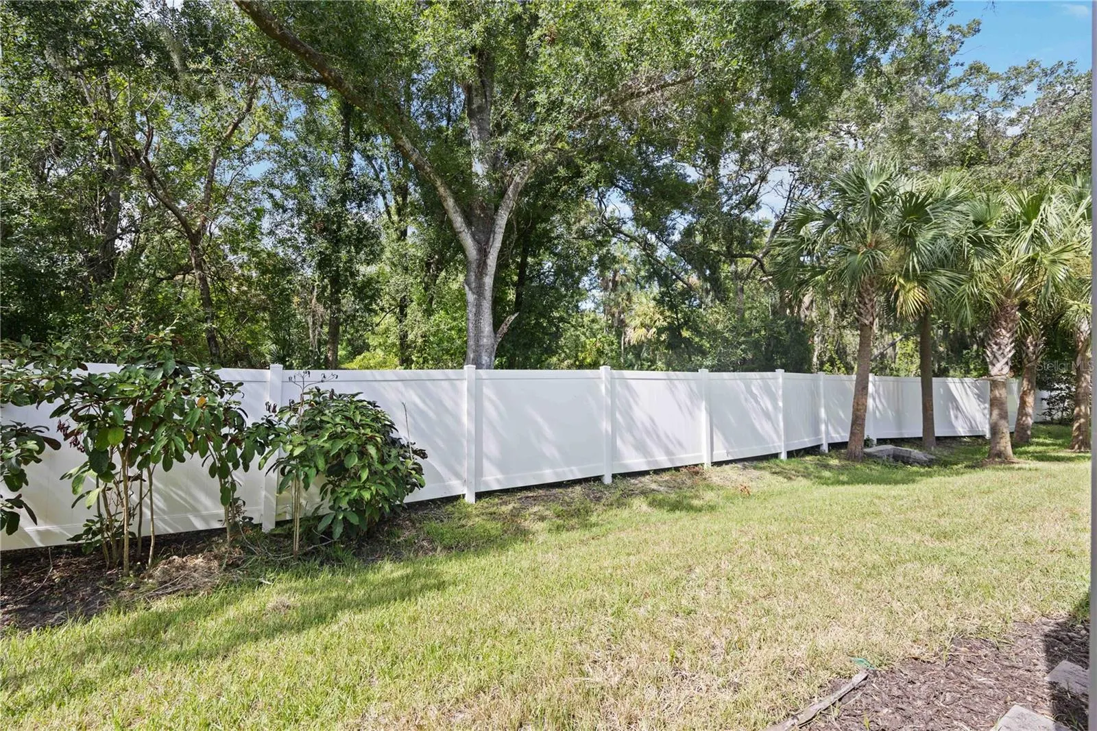 3040 VIA SIENNA CIR