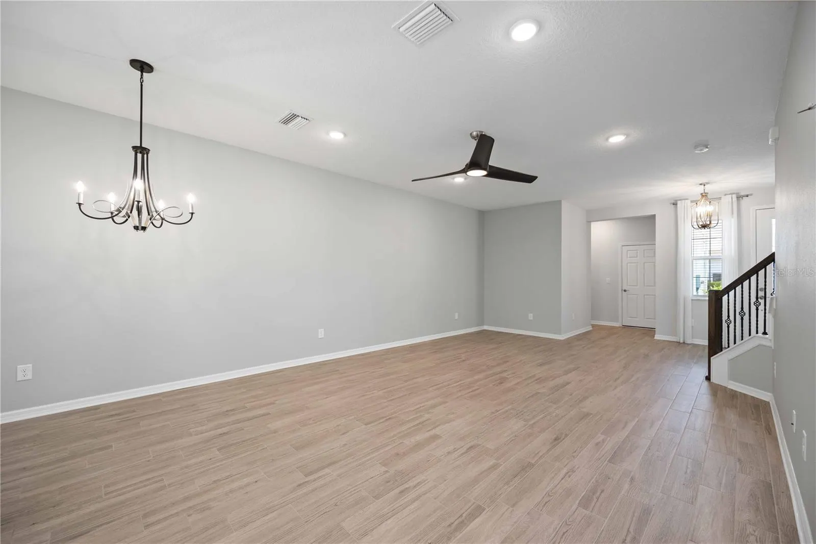 3040 VIA SIENNA CIR