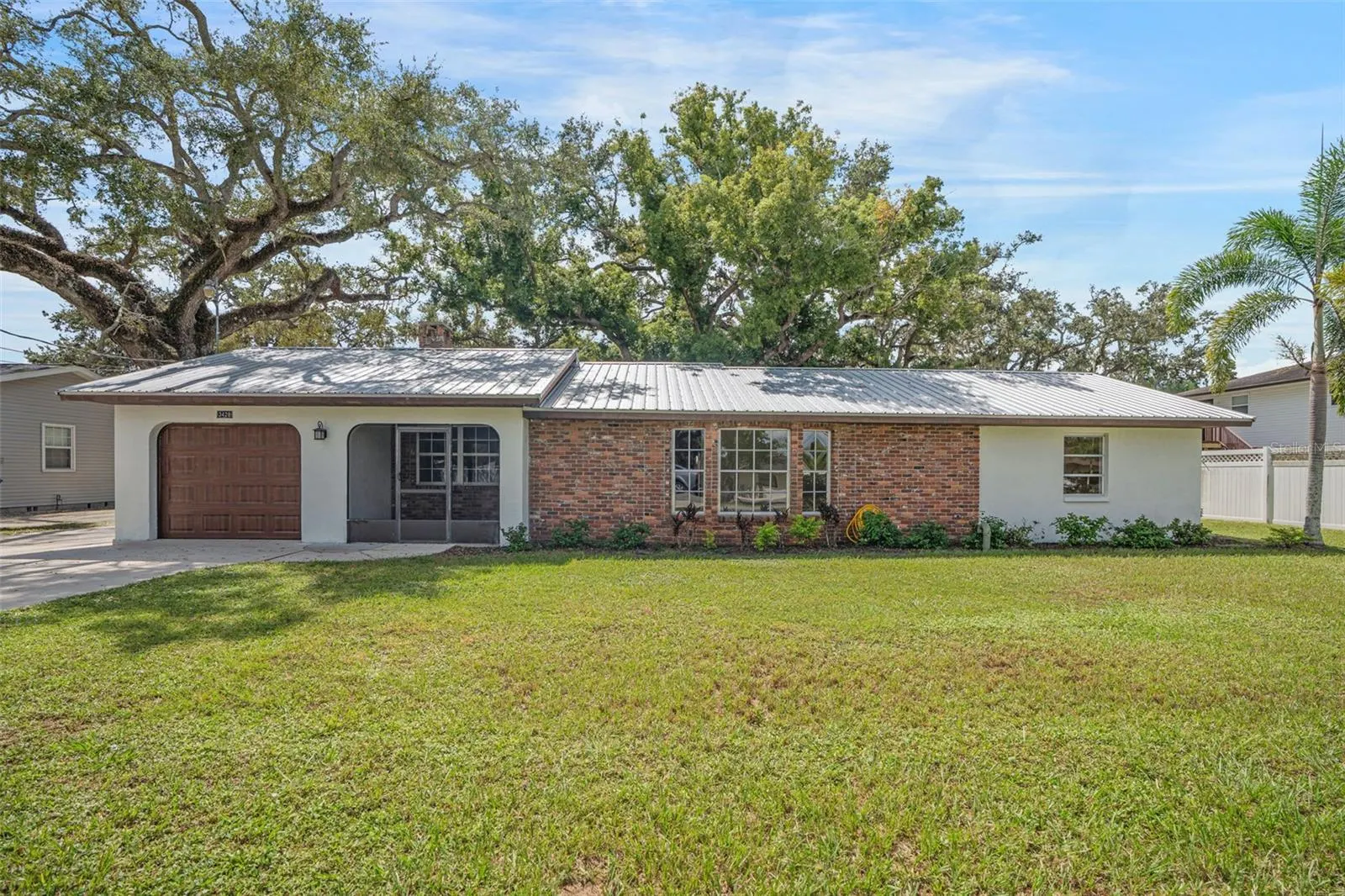 3428 HACIENDA ST