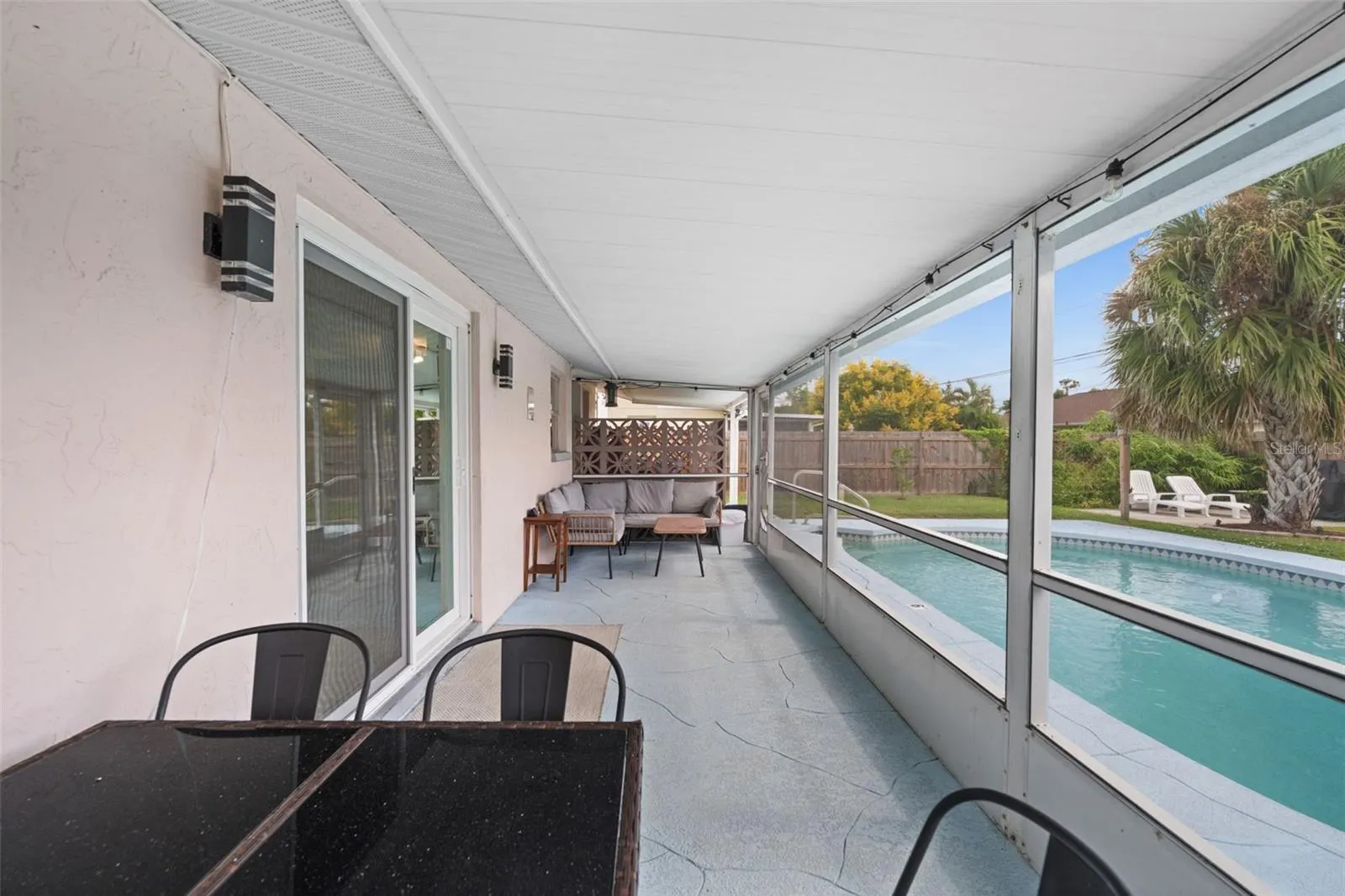 219 CORAL RD
