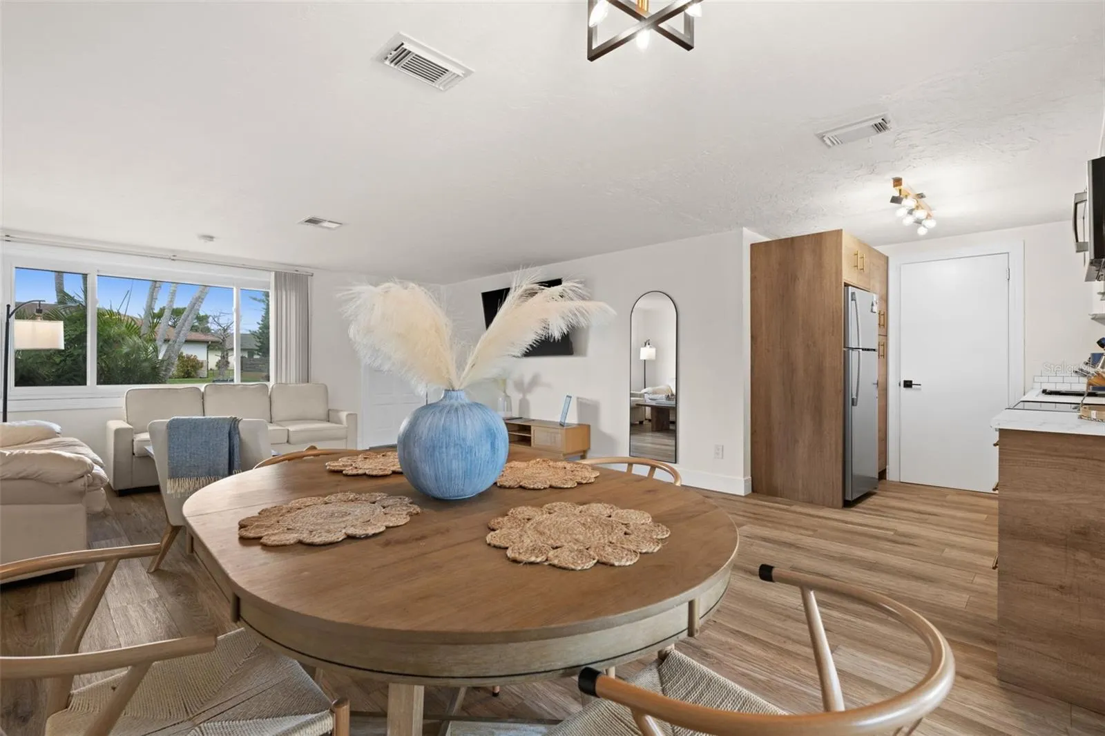 219 CORAL RD