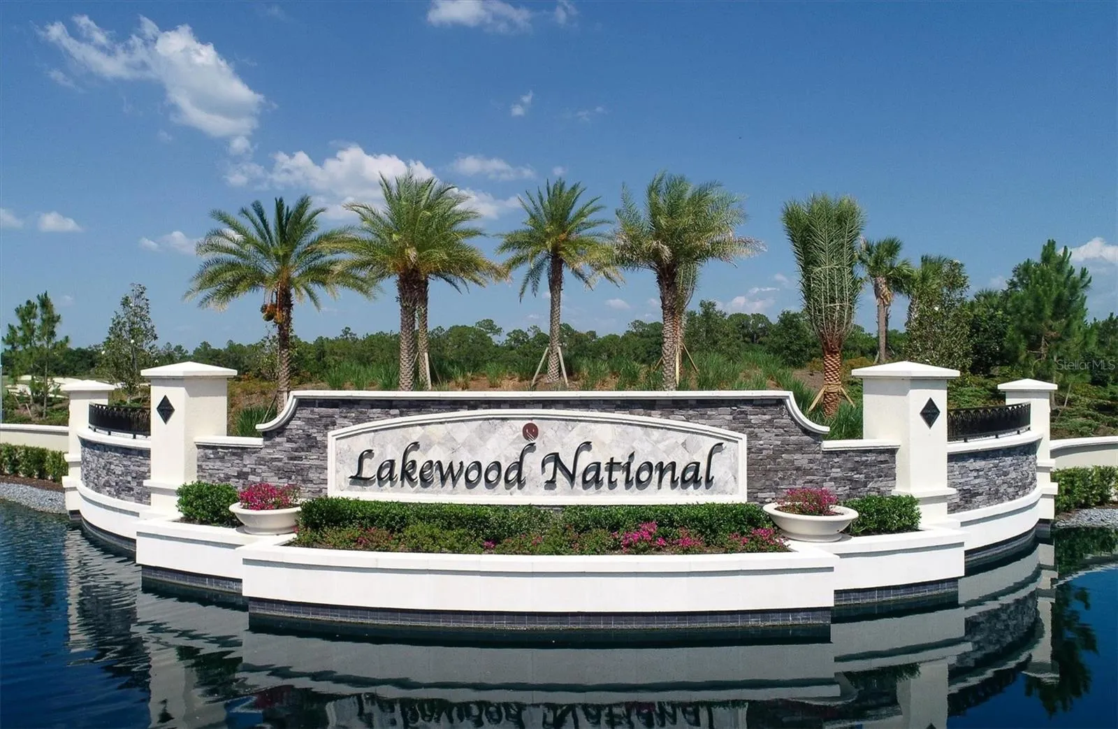 18113 GAWTHROP DRIVE #101, #101