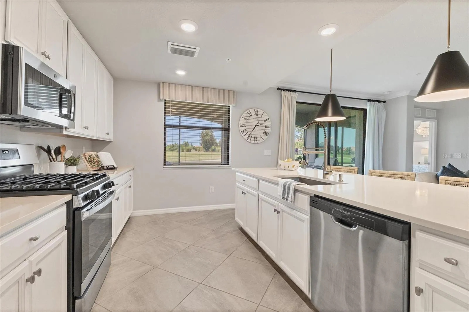 18113 GAWTHROP DRIVE #101, #101
