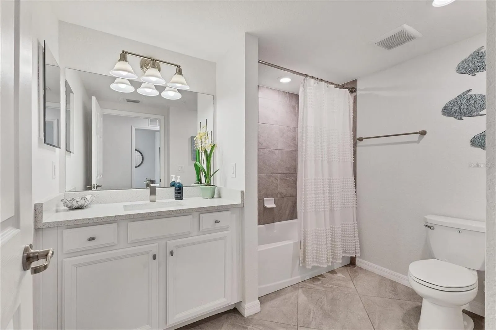 18113 GAWTHROP DRIVE #101, #101