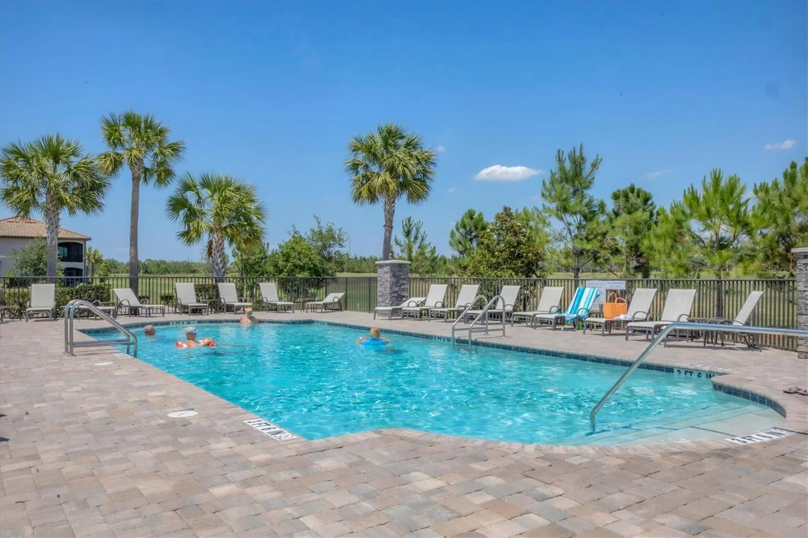 18113 GAWTHROP DRIVE #101, #101