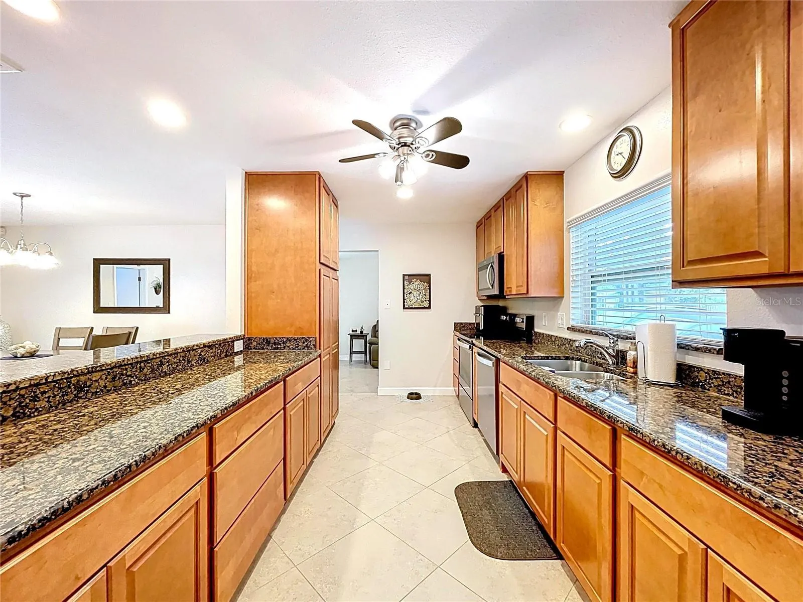 3421 KINGSWOOD DR