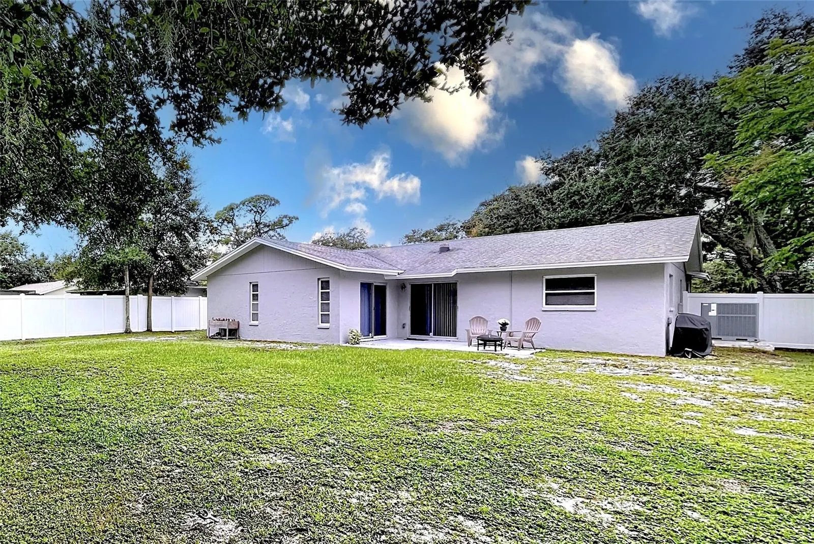 3421 KINGSWOOD DR