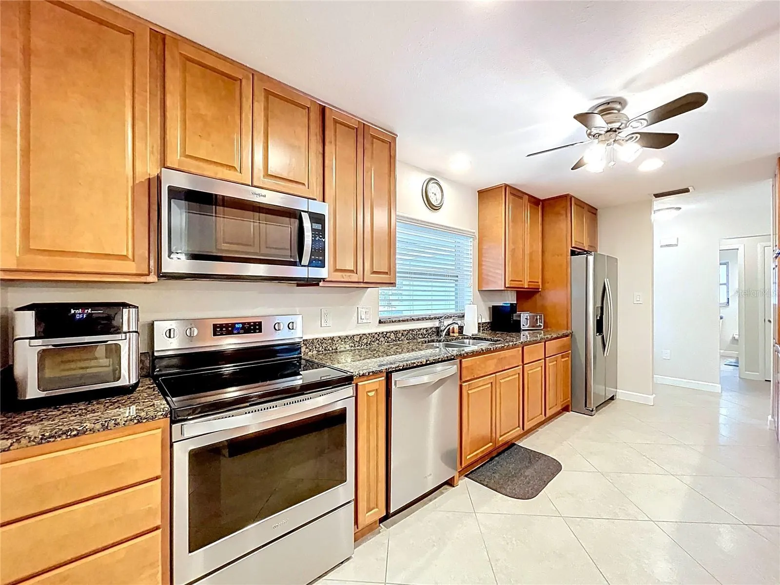 3421 KINGSWOOD DR