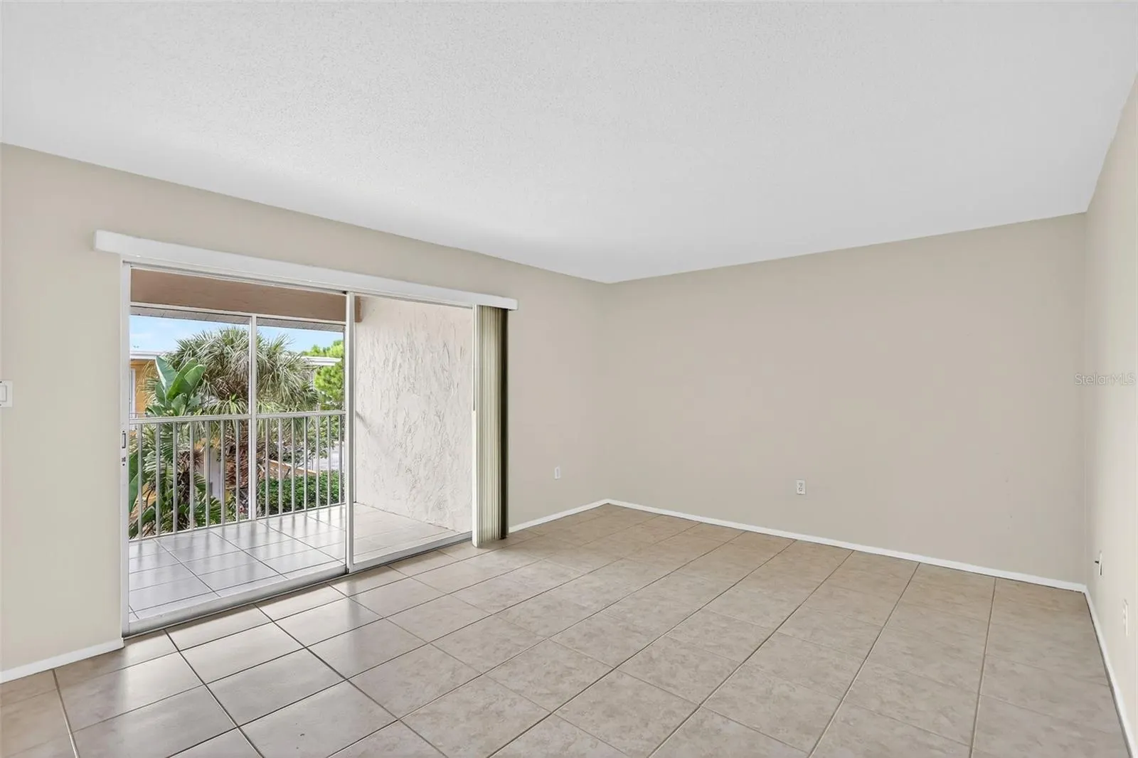 2121 WOOD ST #226, #226