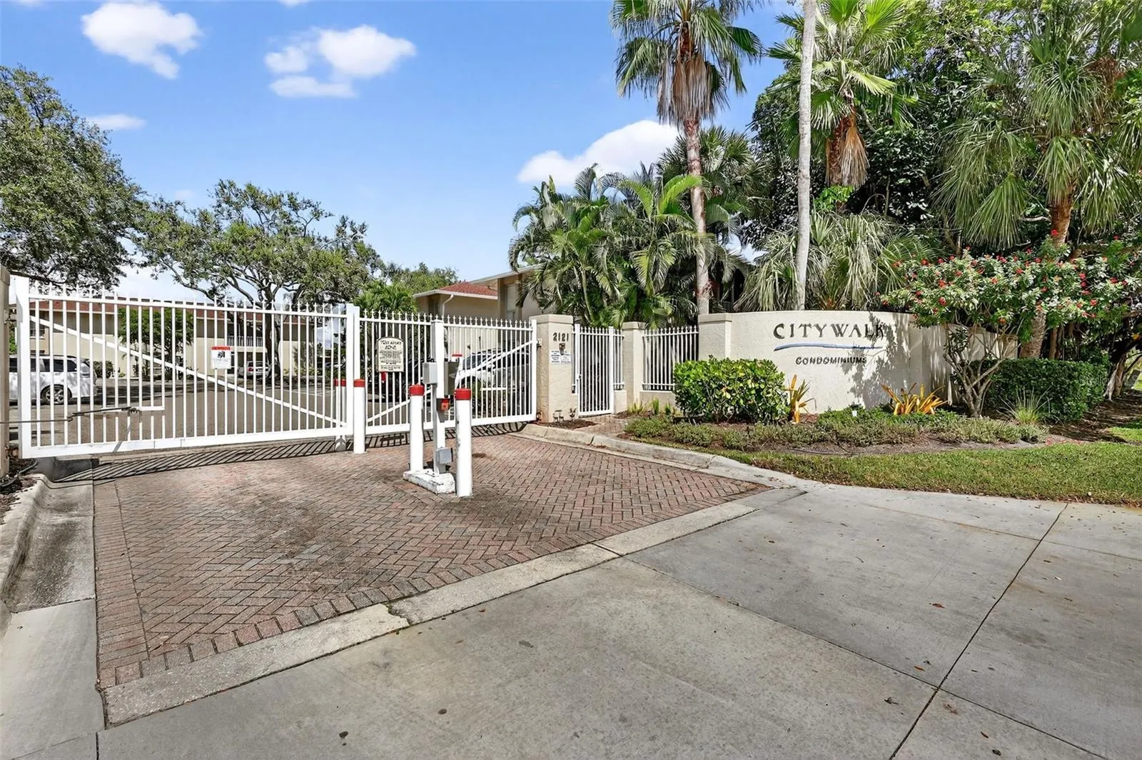 2121 WOOD ST #226, #226