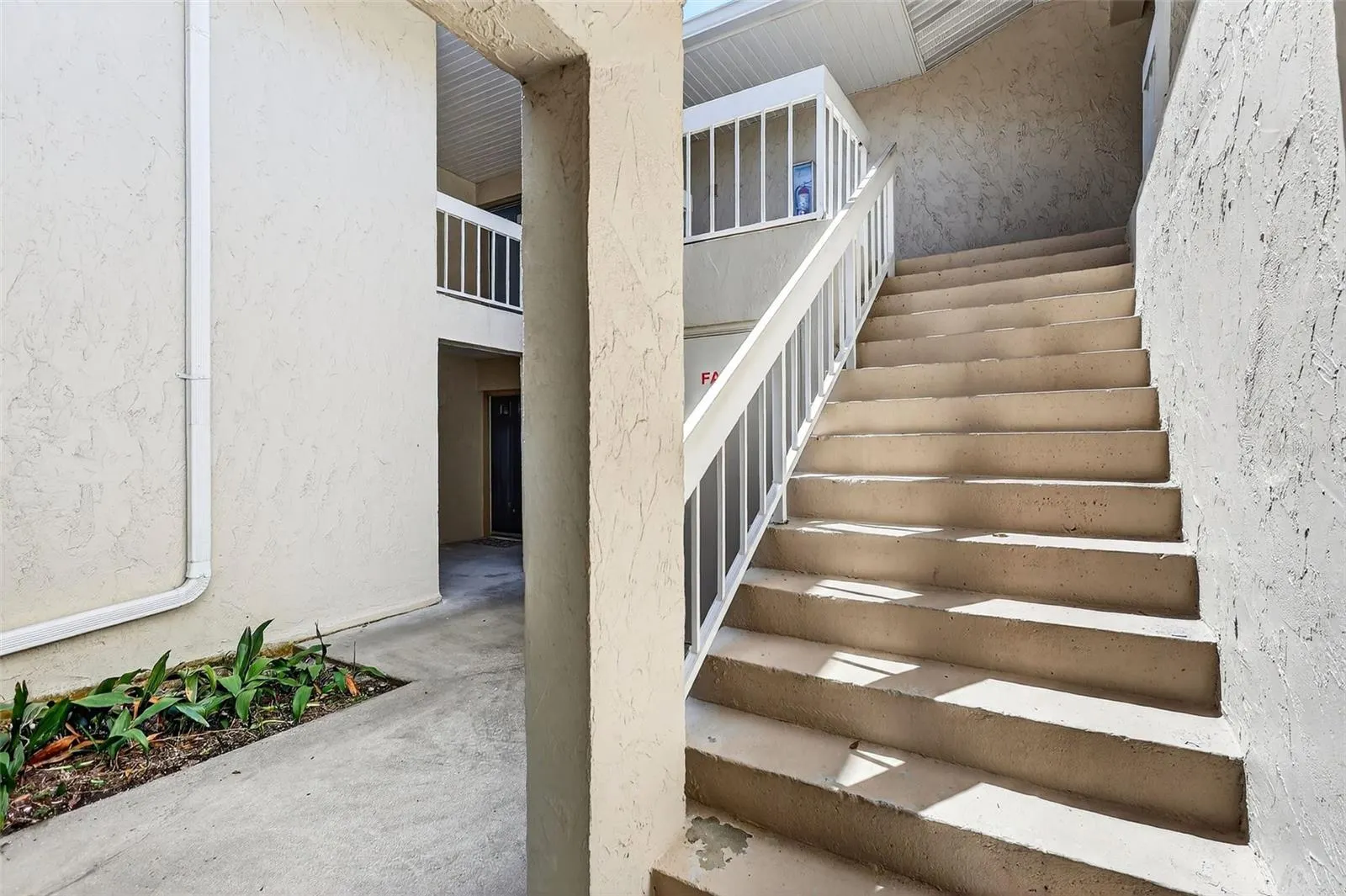 2121 WOOD ST #226, #226