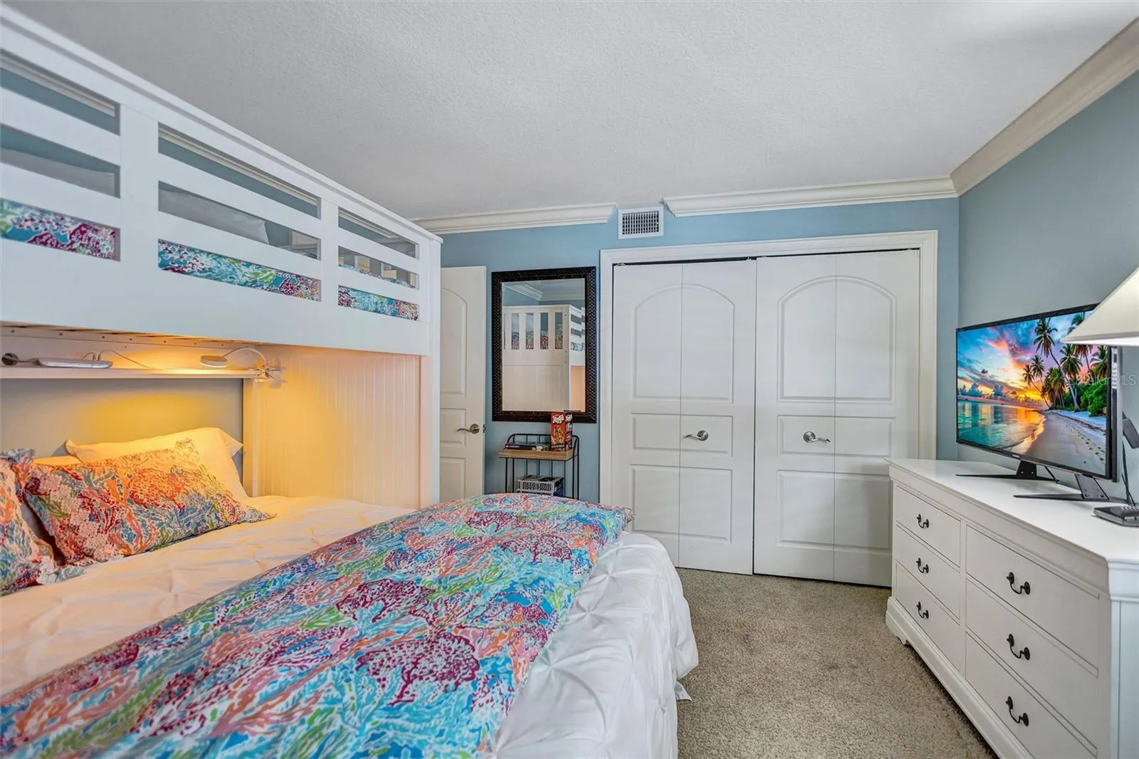 5880 MIDNIGHT PASS RD #206, #206