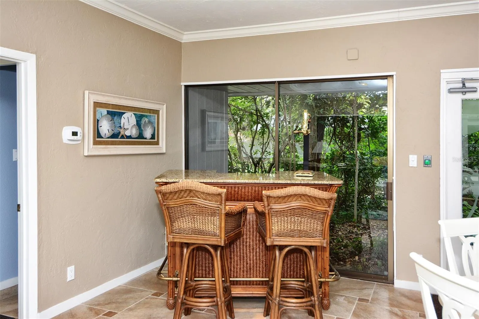 1125 W PEPPERTREE DR #706, #706