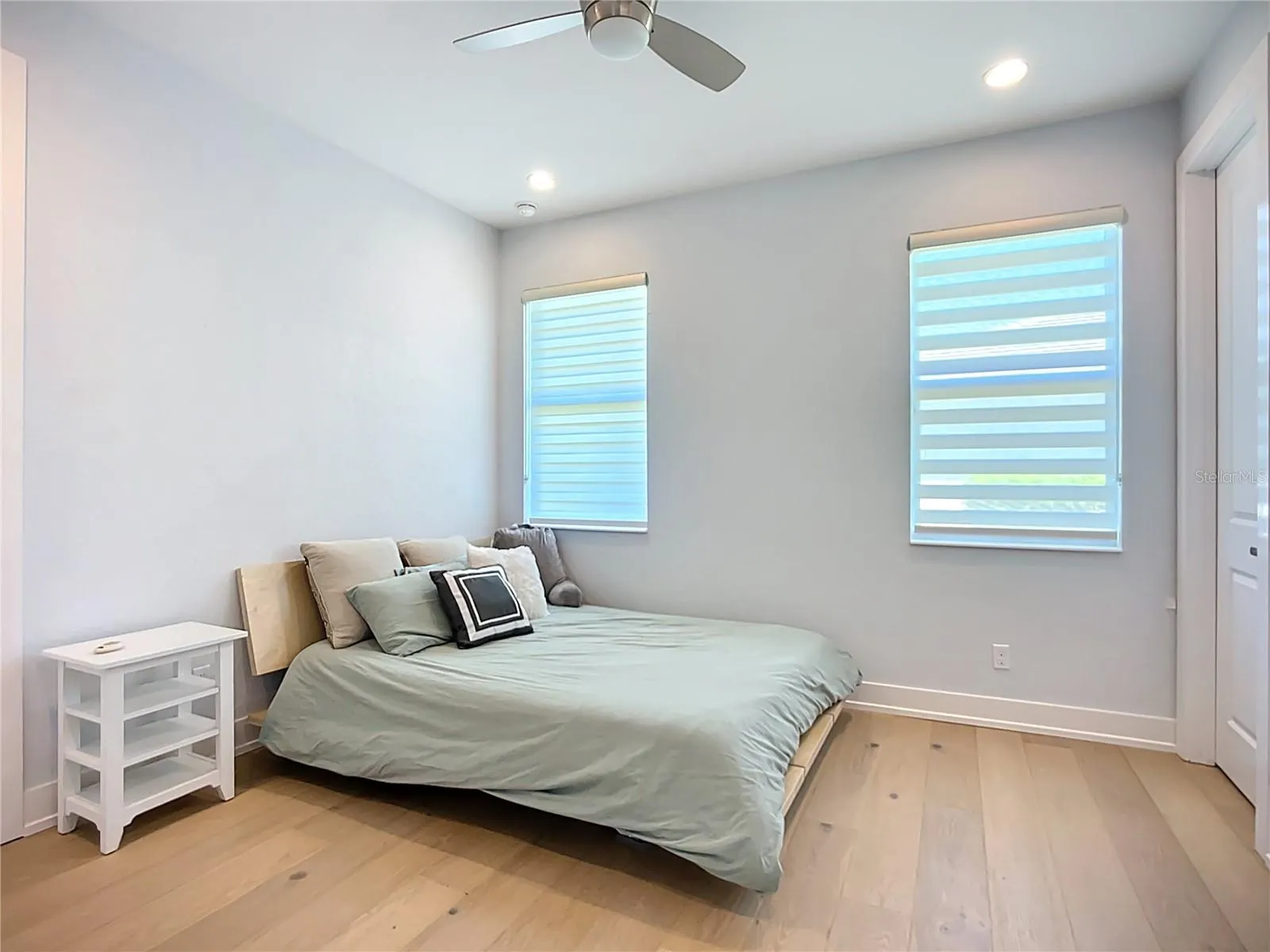 8343 REDONDA LOOP