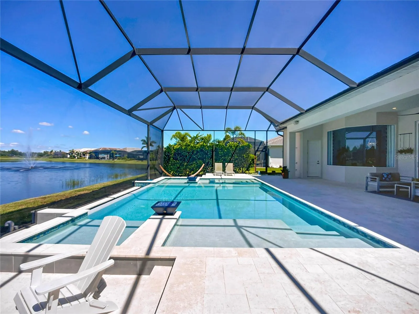 8343 REDONDA LOOP