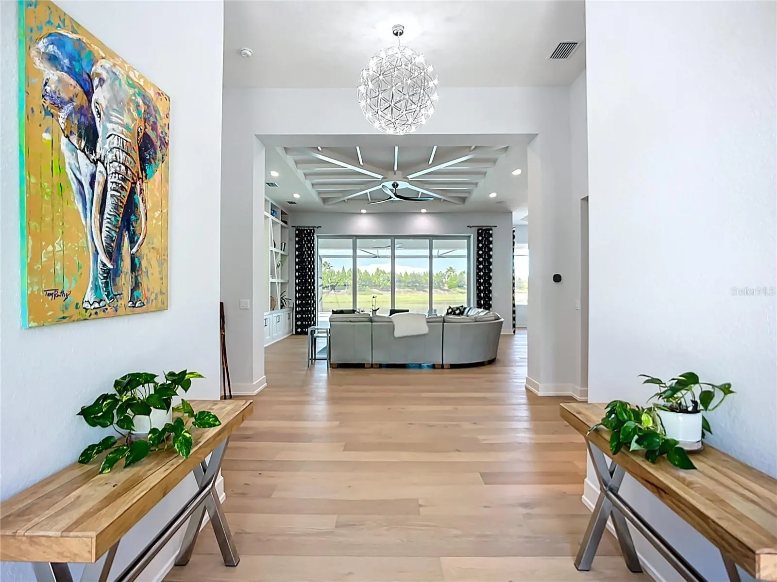 8343 REDONDA LOOP