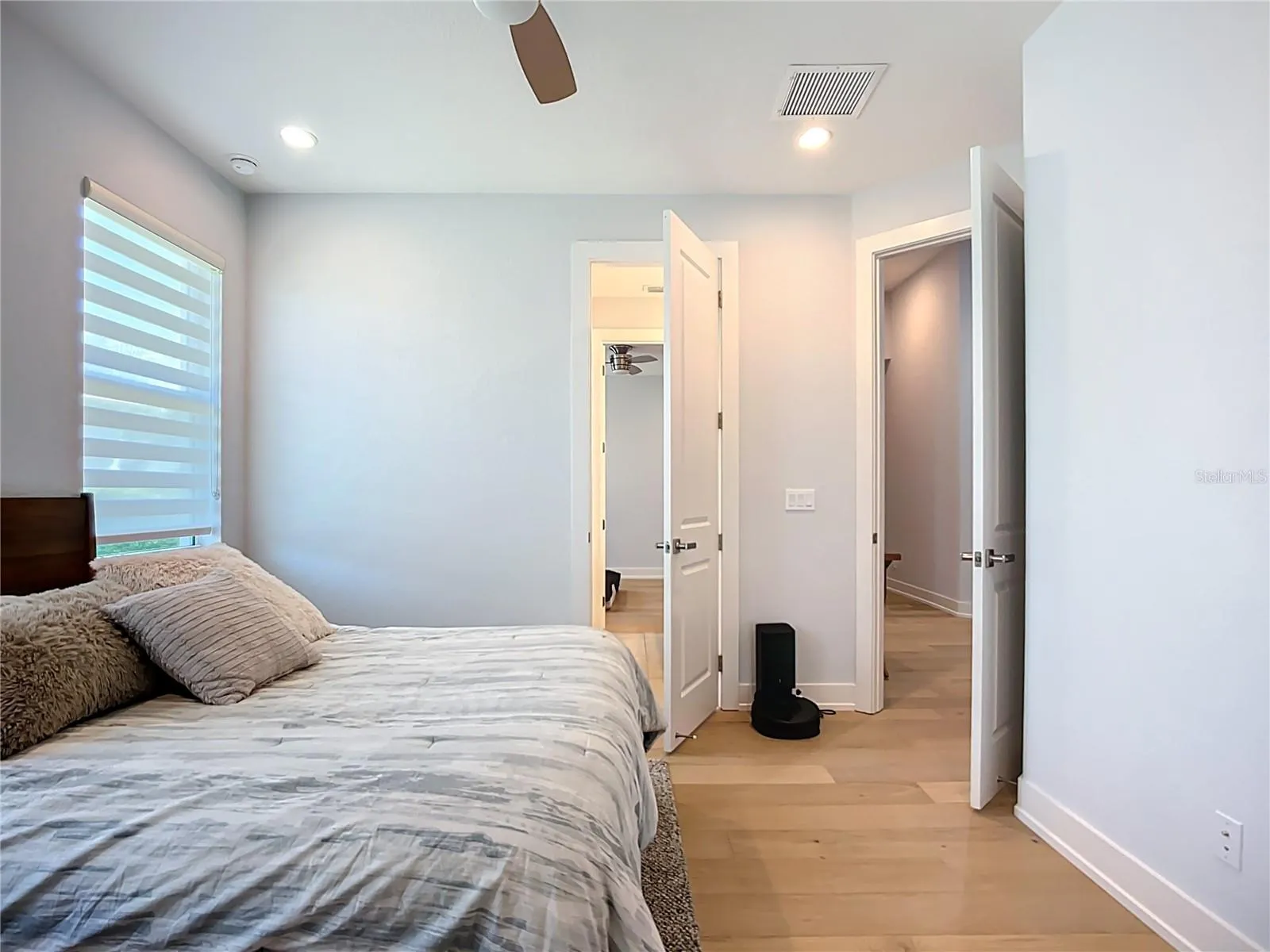 8343 REDONDA LOOP