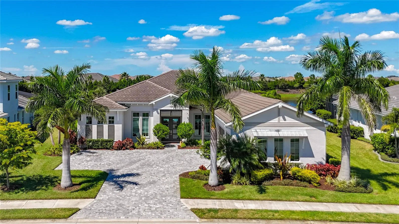 8343 REDONDA LOOP