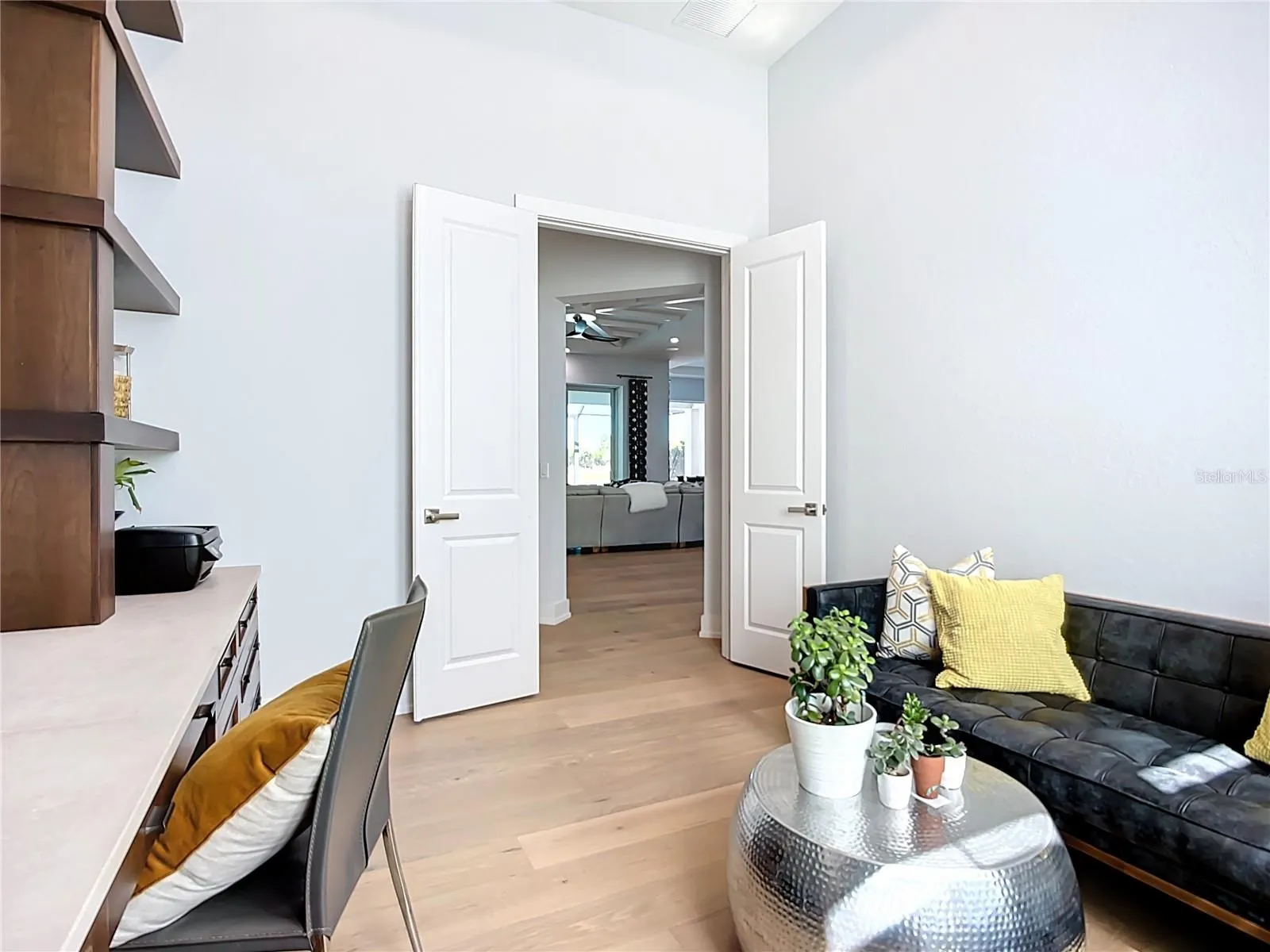 8343 REDONDA LOOP