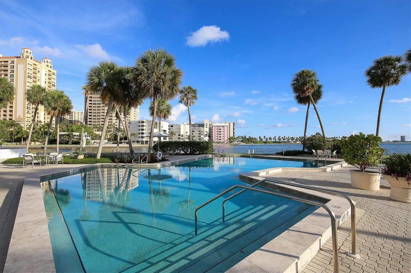 988 BLVD OF THE ARTS #1714, #1714